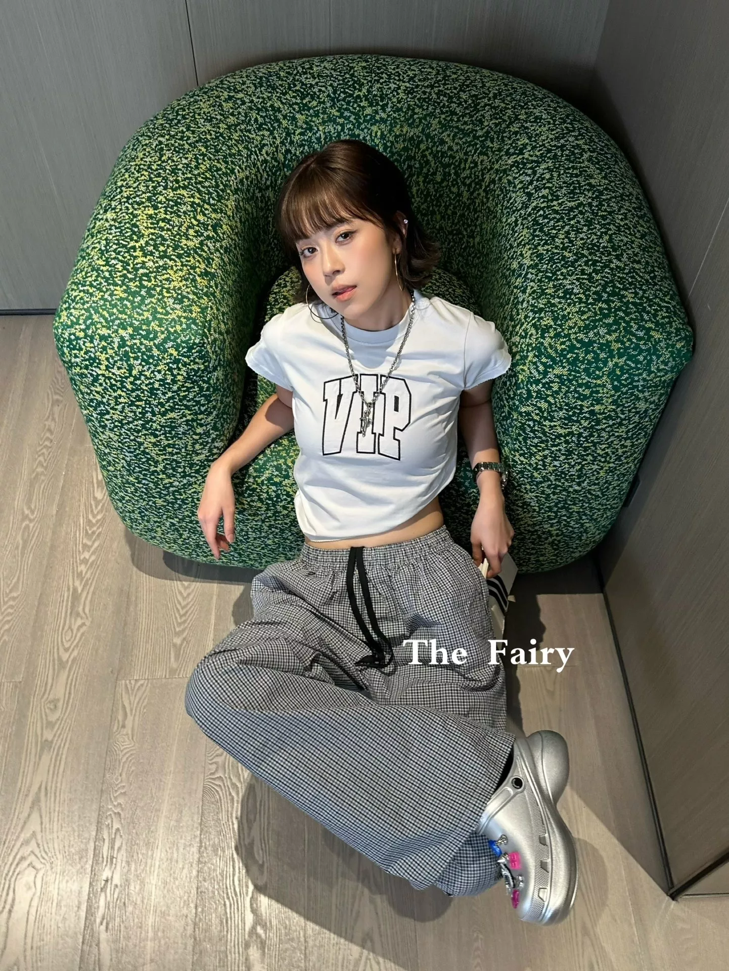 발렌시아가 로렐 클래식 체크 밴딩 와이드 팬츠 상세 이미지 19