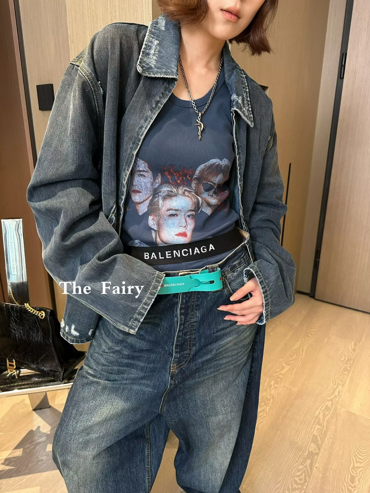 발렌시아가 BAGGY 코튼 지퍼 데님 재킷 상세 이미지 13