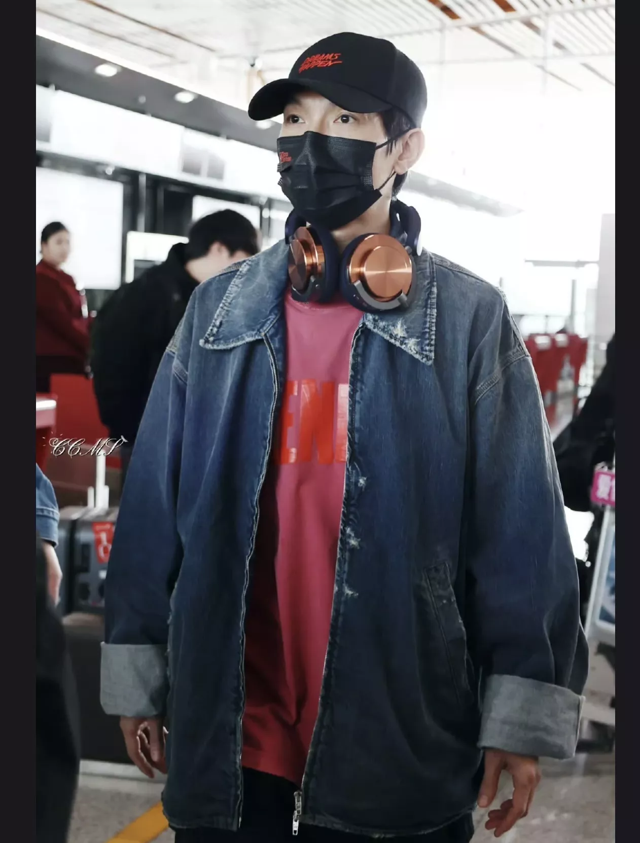 발렌시아가 BAGGY 코튼 지퍼 데님 재킷 상세 이미지 26