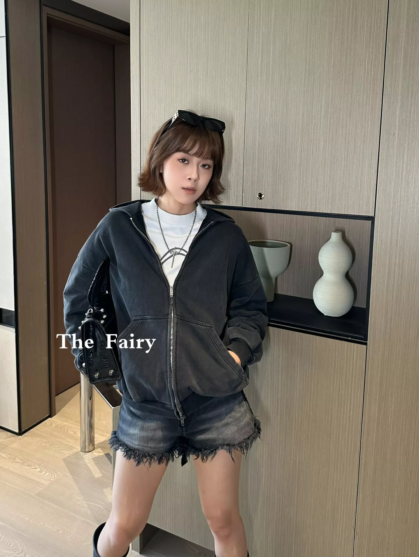 발렌시아가 레이스업 후드 집업 재킷 상세 이미지 10
