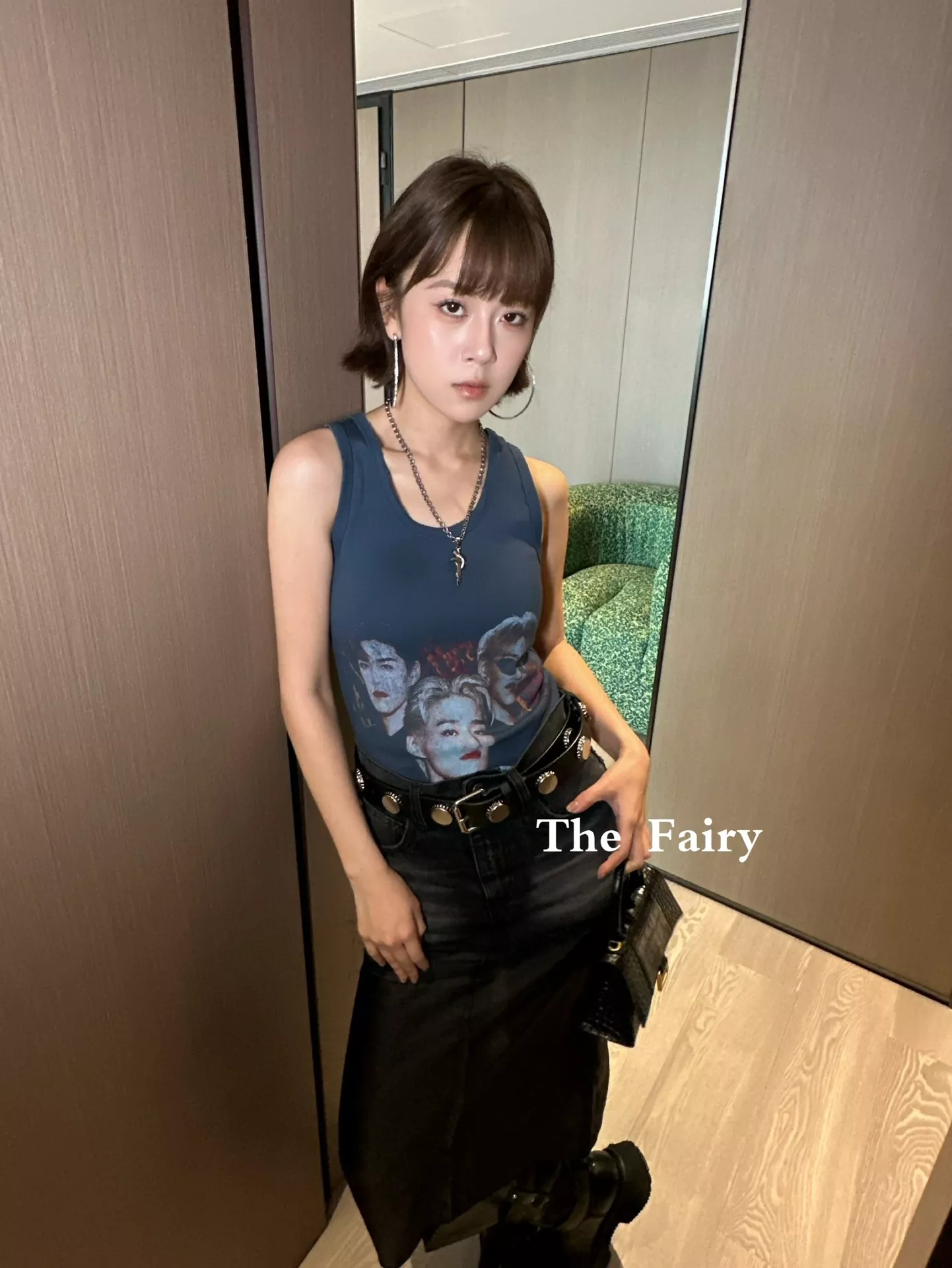발렌시아가 투톤 패치워크 데님 미니 스커트 상세 이미지 28
