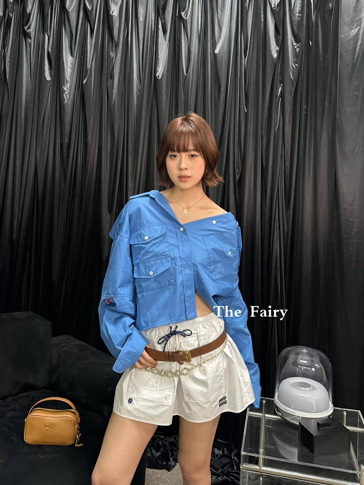 미우미우 코튼 워크웨어 자수 로고 크롭 셔츠 상세 이미지 10