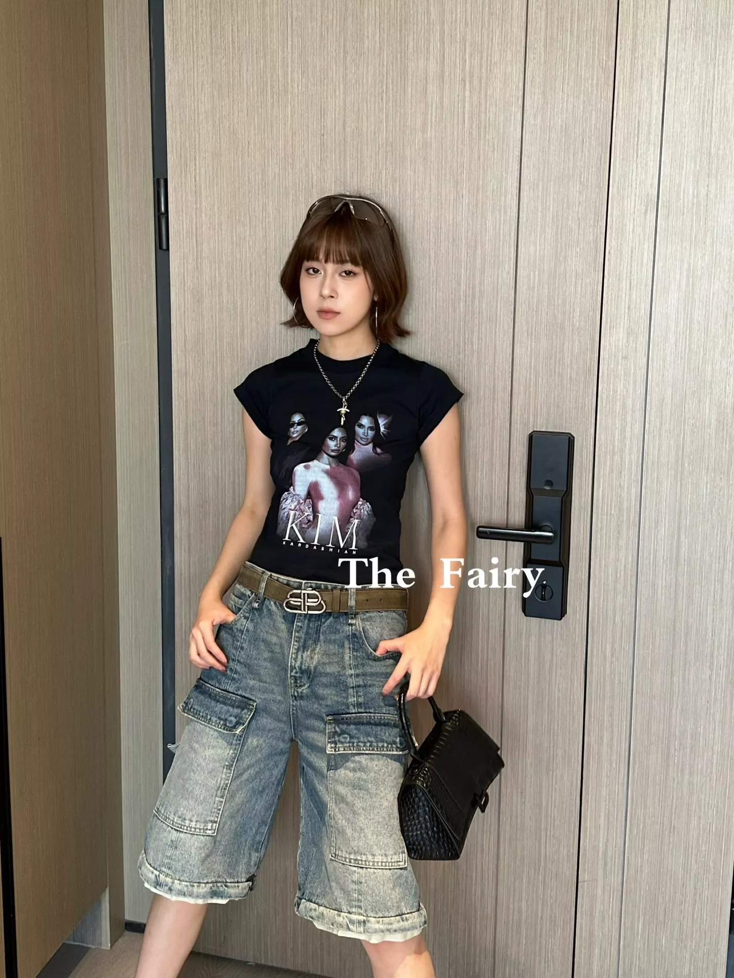 발렌시아가 카고 워싱 디테일 데님 플레어 팬츠 상세 이미지 12