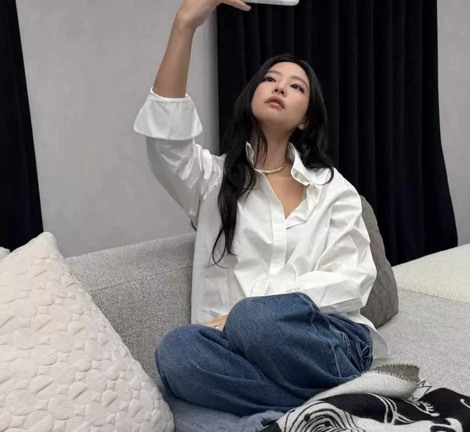 샤넬 더블C 자수 멀티포켓 스트레이트 데님 팬츠 상세 이미지 29