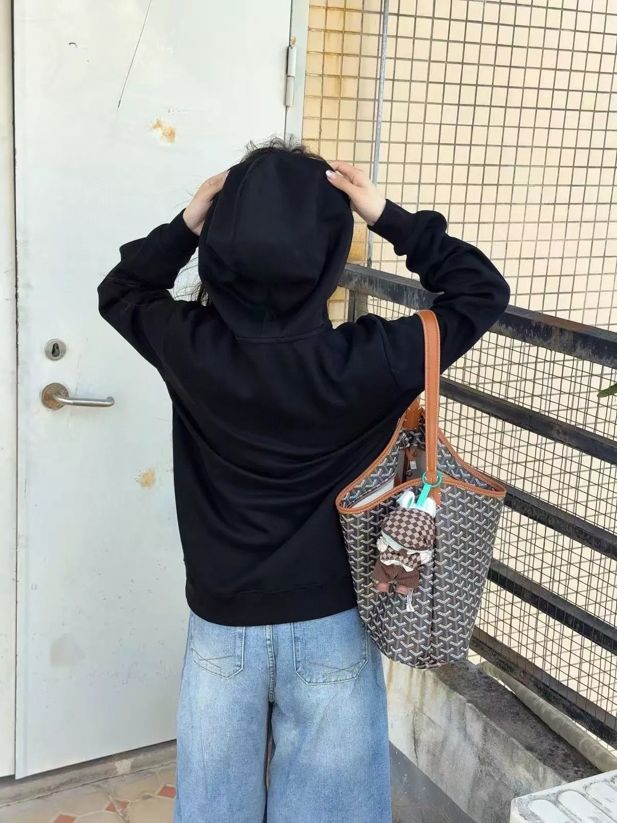 펜디 타월 자수 패치 몬스터 아이즈 후드 상세 이미지 12