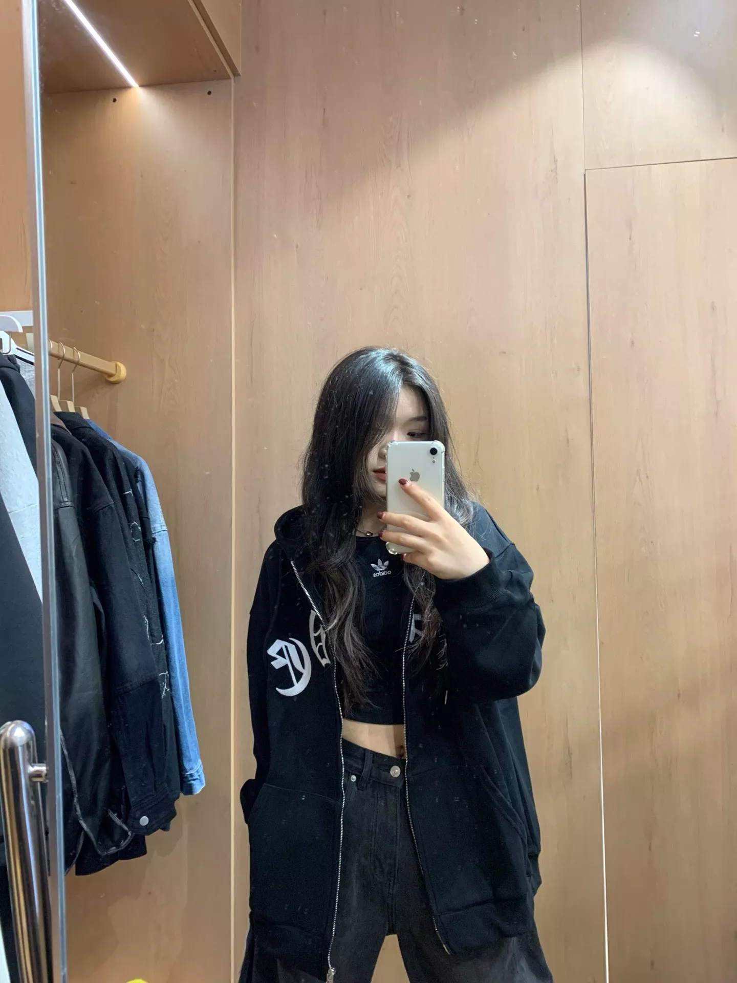 셀린느 고딕 레터 자수 후드 집업 상세 이미지 19