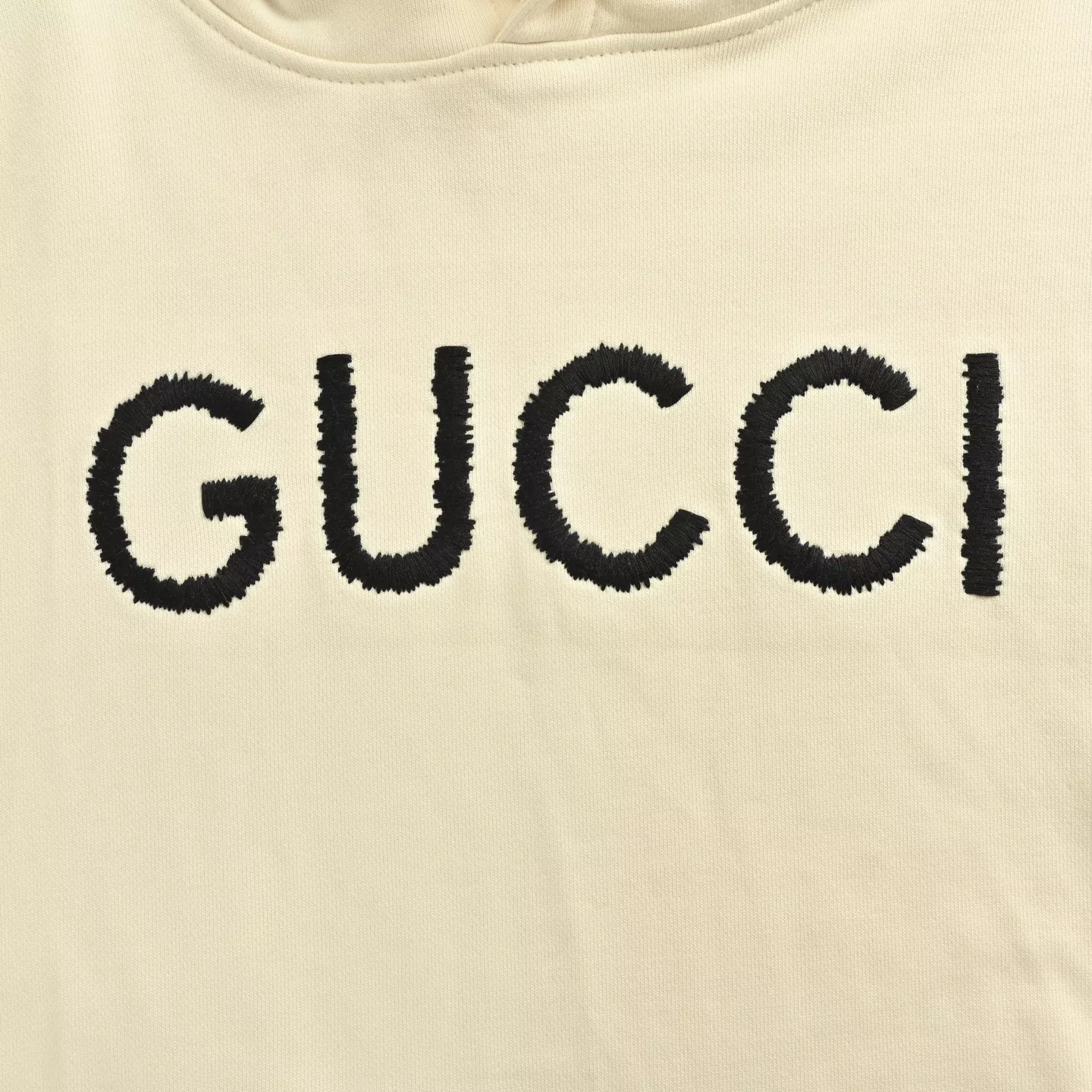 구찌 25FW GUCCI 레터 자수 후드 상세 이미지 8