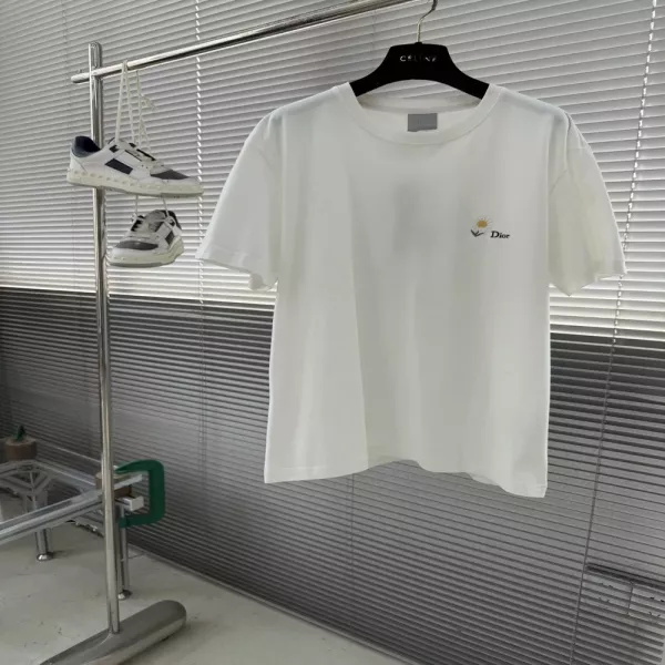 디올 데이지 자수 로고 코튼 저지 반소매 티셔츠