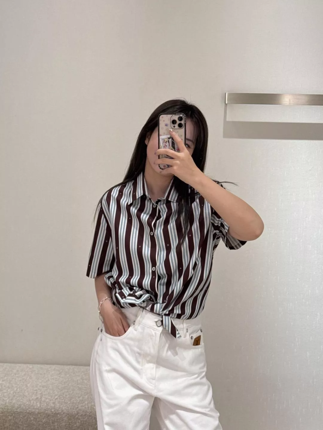 루이비통 25SS 스트라이프 반소매 셔츠 상세 이미지 18