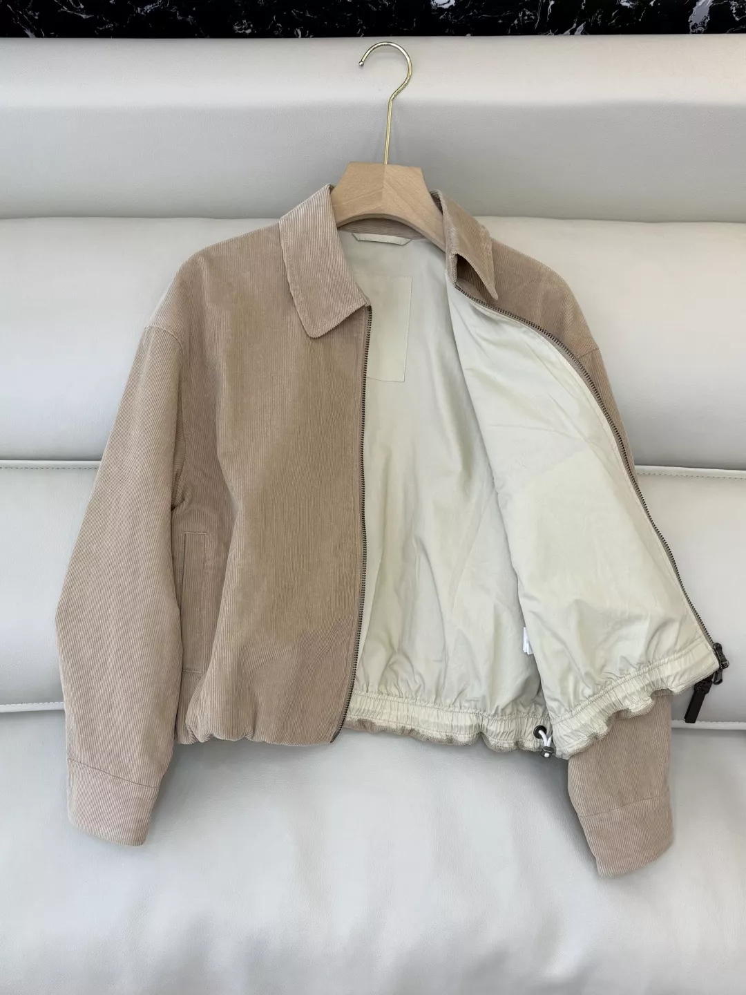 노브랜드 코듀로이 카라 지퍼 재킷 상세 이미지 2