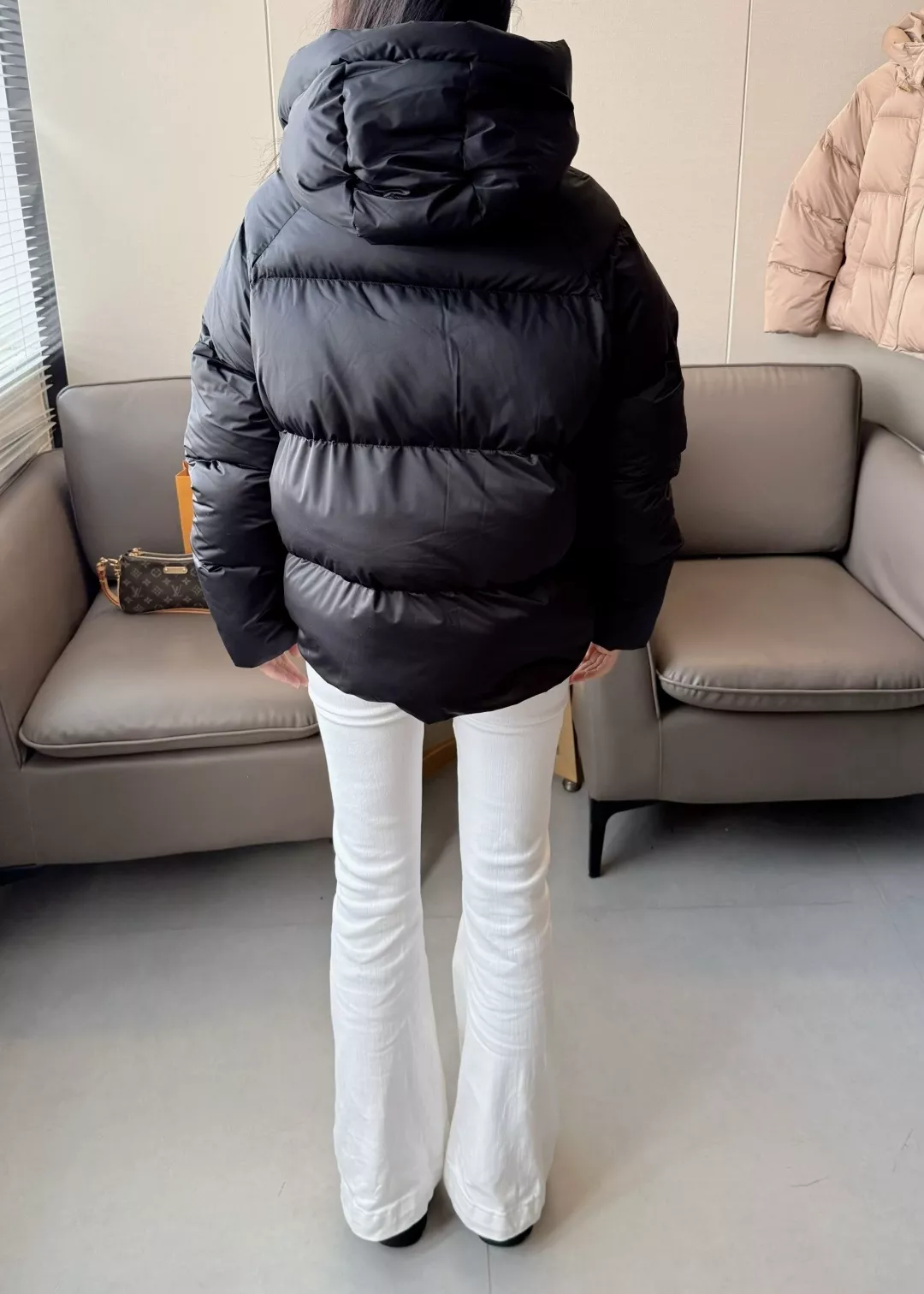 셀린느 후드 숏 구스다운 패딩 재킷 상세 이미지 19