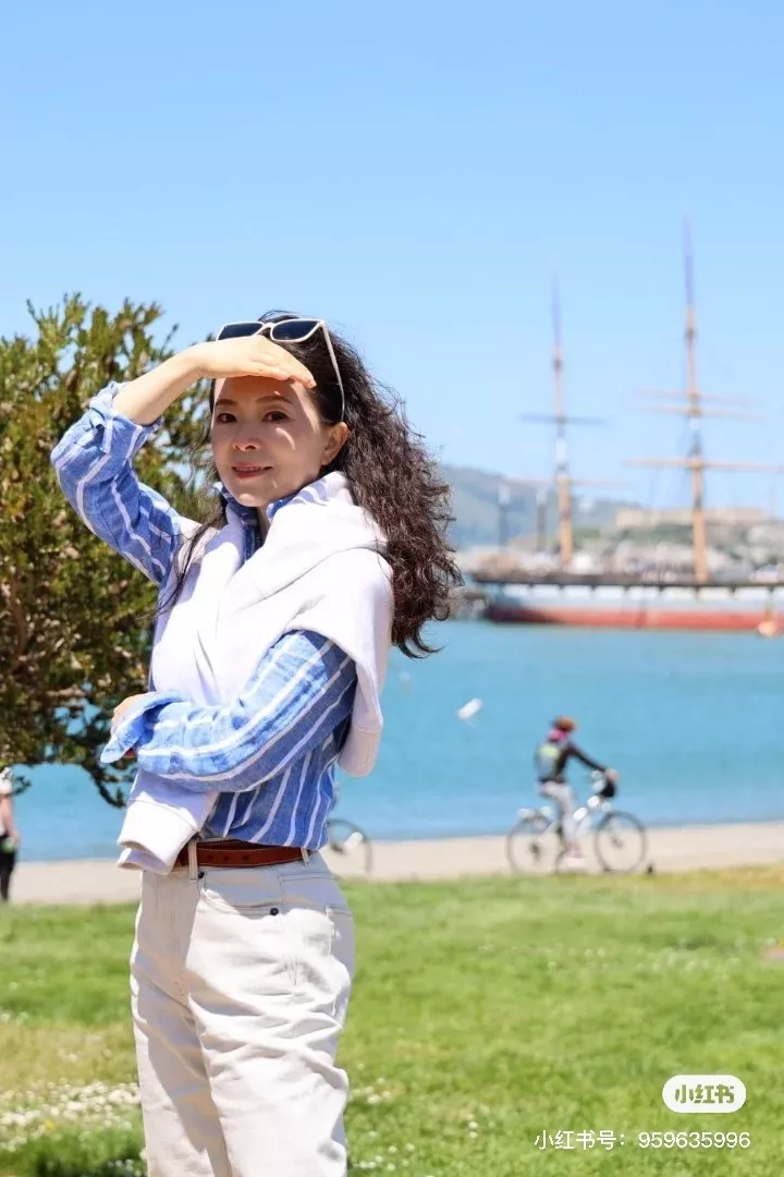 랄프로렌 블루 화이트 스트라이프 린넨 혼방 포니 자수 셔츠 상세 이미지 29