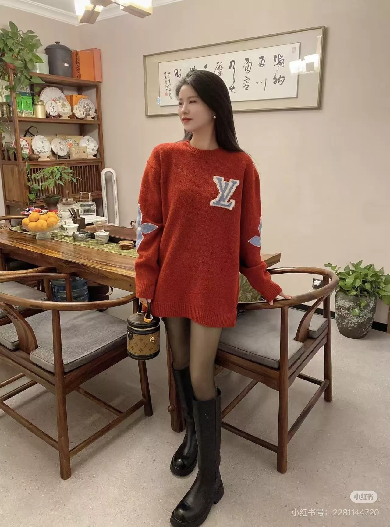 루이비통 LV 로고 모노그램 플라워 라운드 니트 풀오버 상세 이미지 28