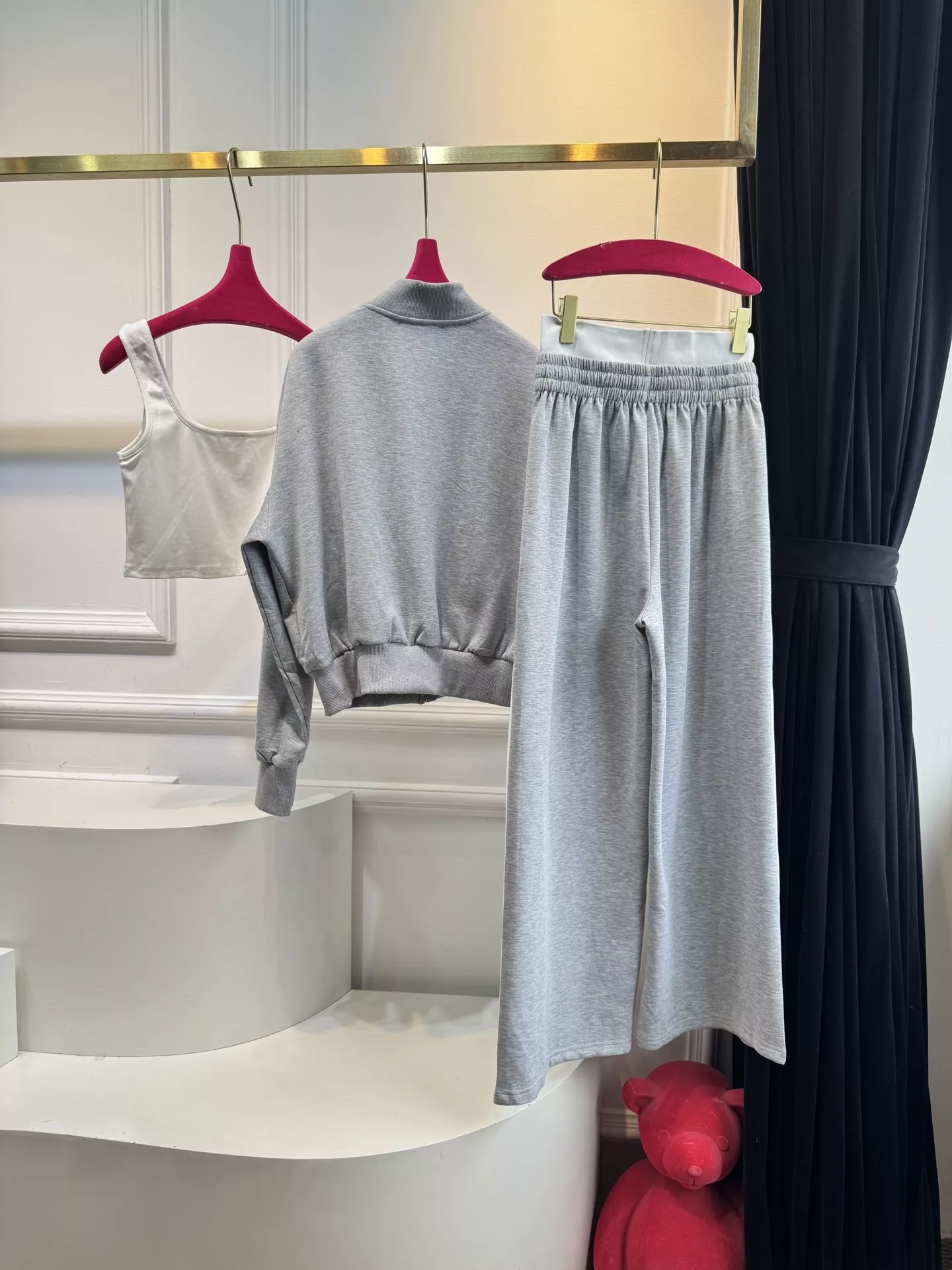 돌체앤가바나 25FW 캐주얼 스포츠 3피스 세트 상세 이미지 17