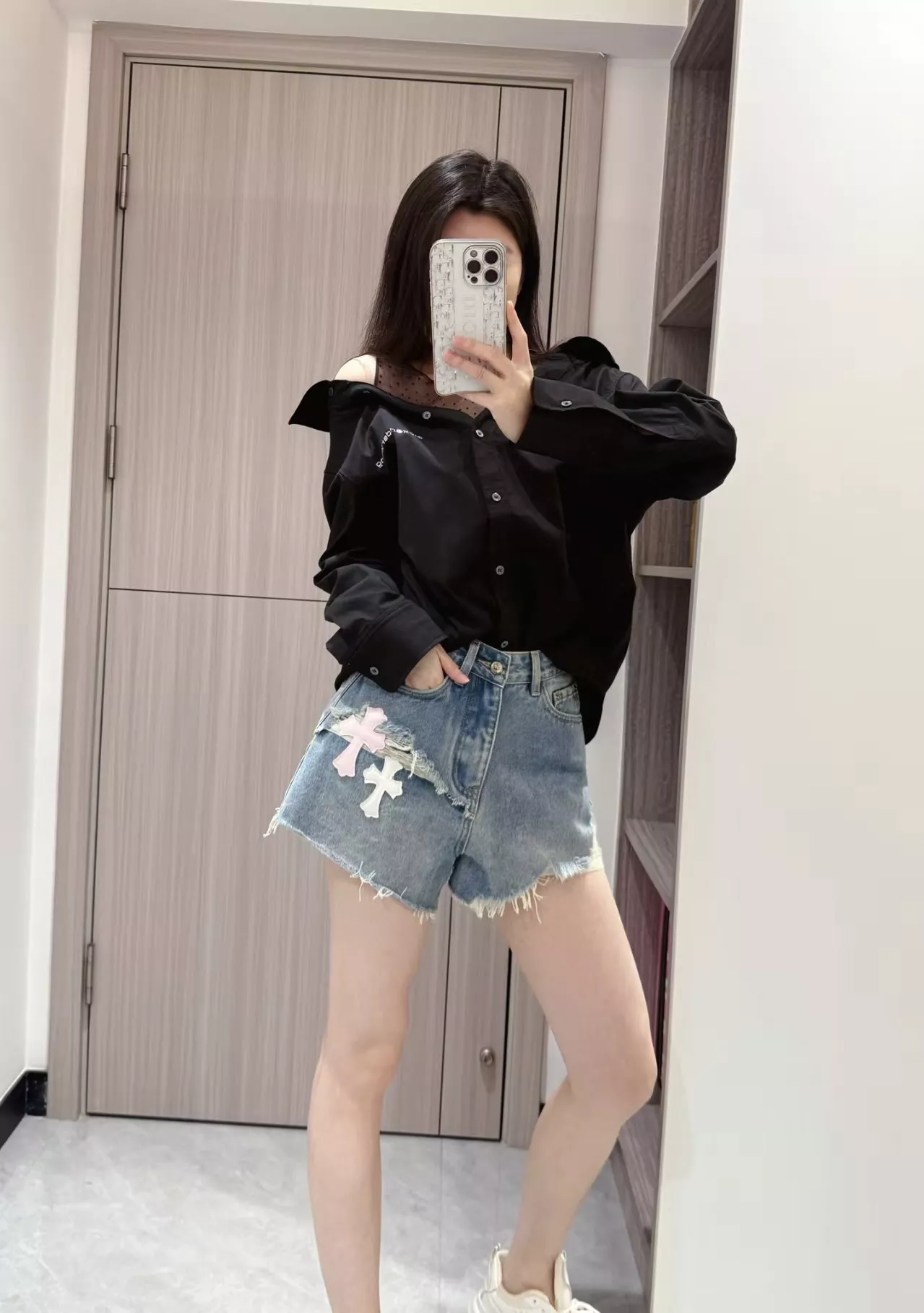 우마왕 큐빅 메쉬 레이어드 오프숄더 셔츠 상세 이미지 65