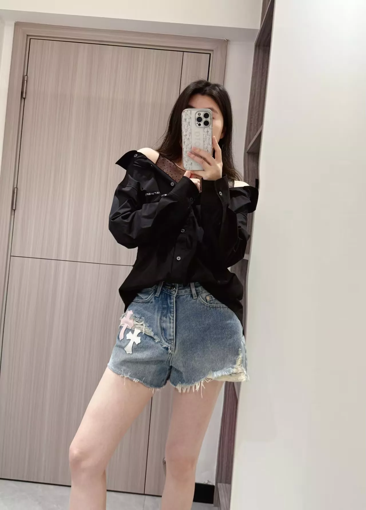 우마왕 큐빅 메쉬 레이어드 오프숄더 셔츠 상세 이미지 70