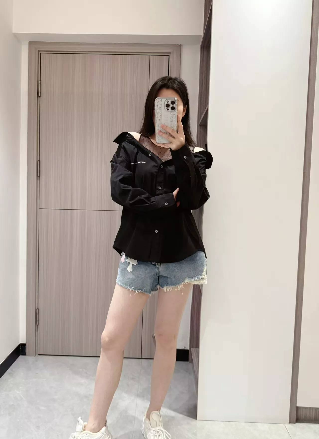 우마왕 큐빅 메쉬 레이어드 오프숄더 셔츠 상세 이미지 67