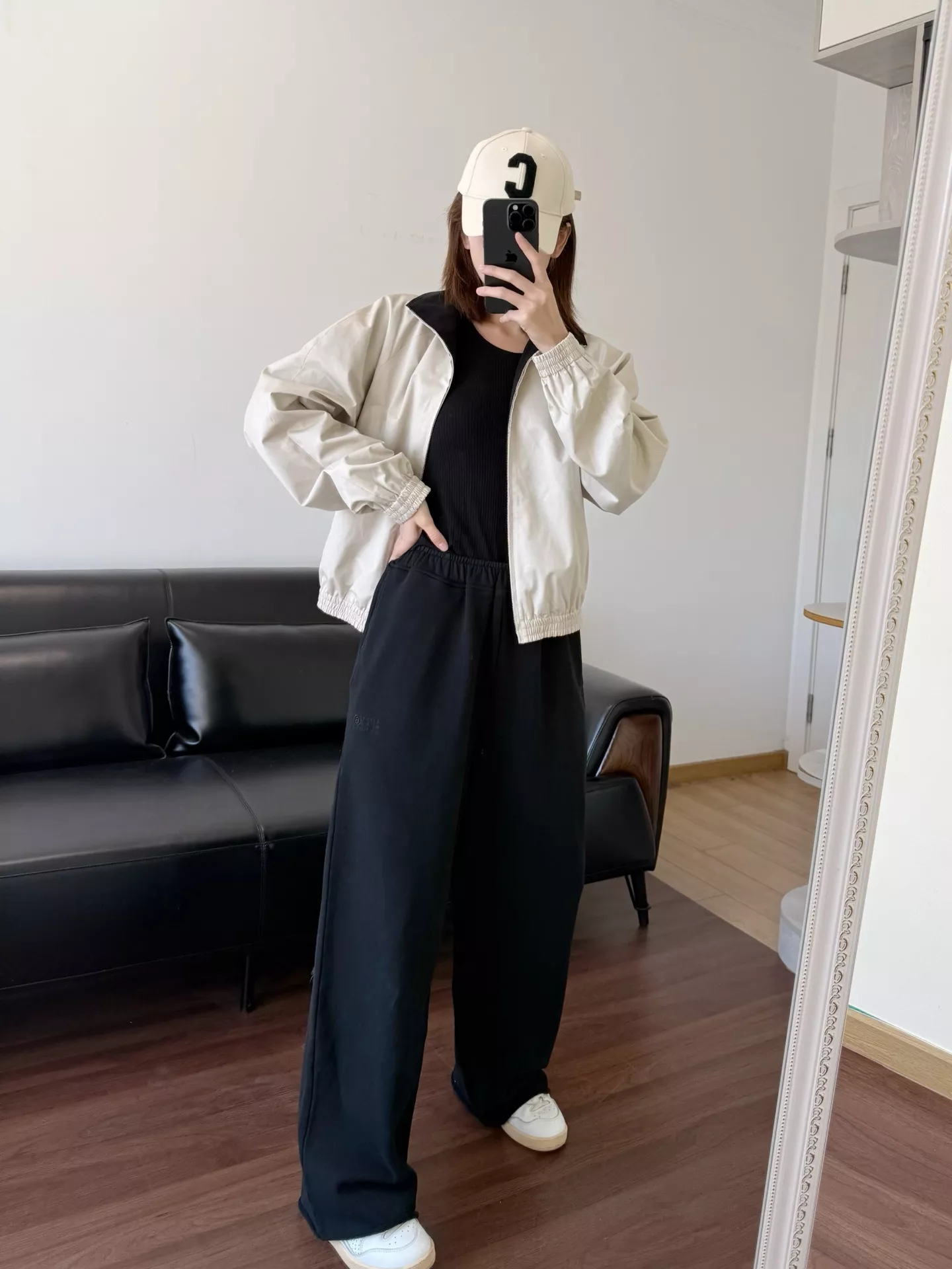 메종마르지엘라 MM6 스트레이트 밴딩 조거 팬츠 상세 이미지 33