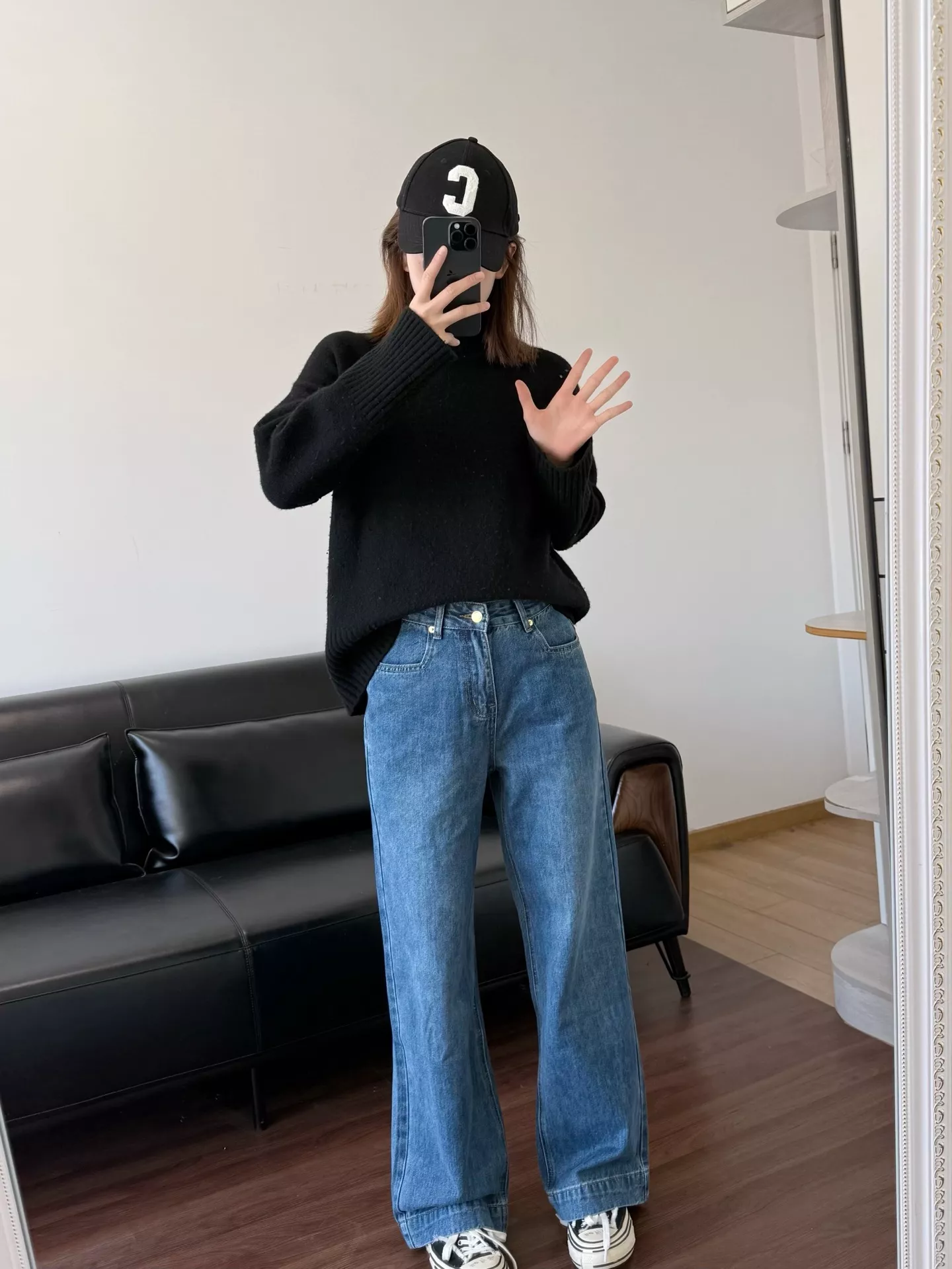 루이비통 모노그램 자수 스트레이트 데님 팬츠 상세 이미지 33