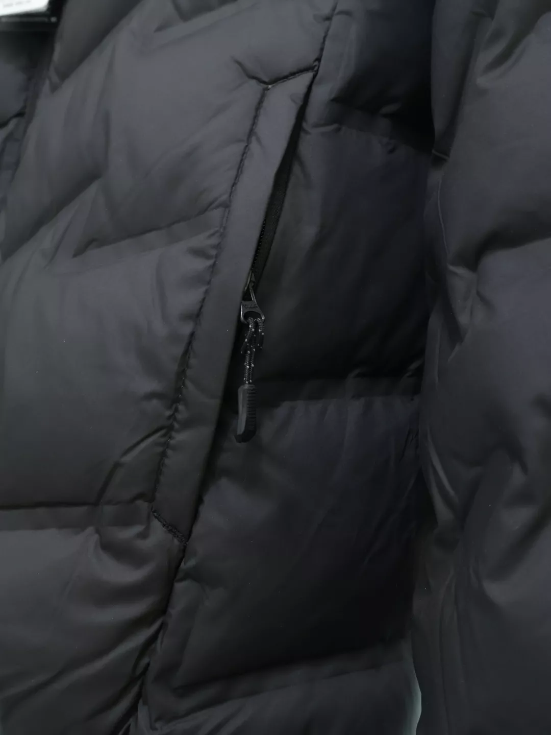 휠라 후드 아웃도어 다운 패딩 재킷 상세 이미지 23
