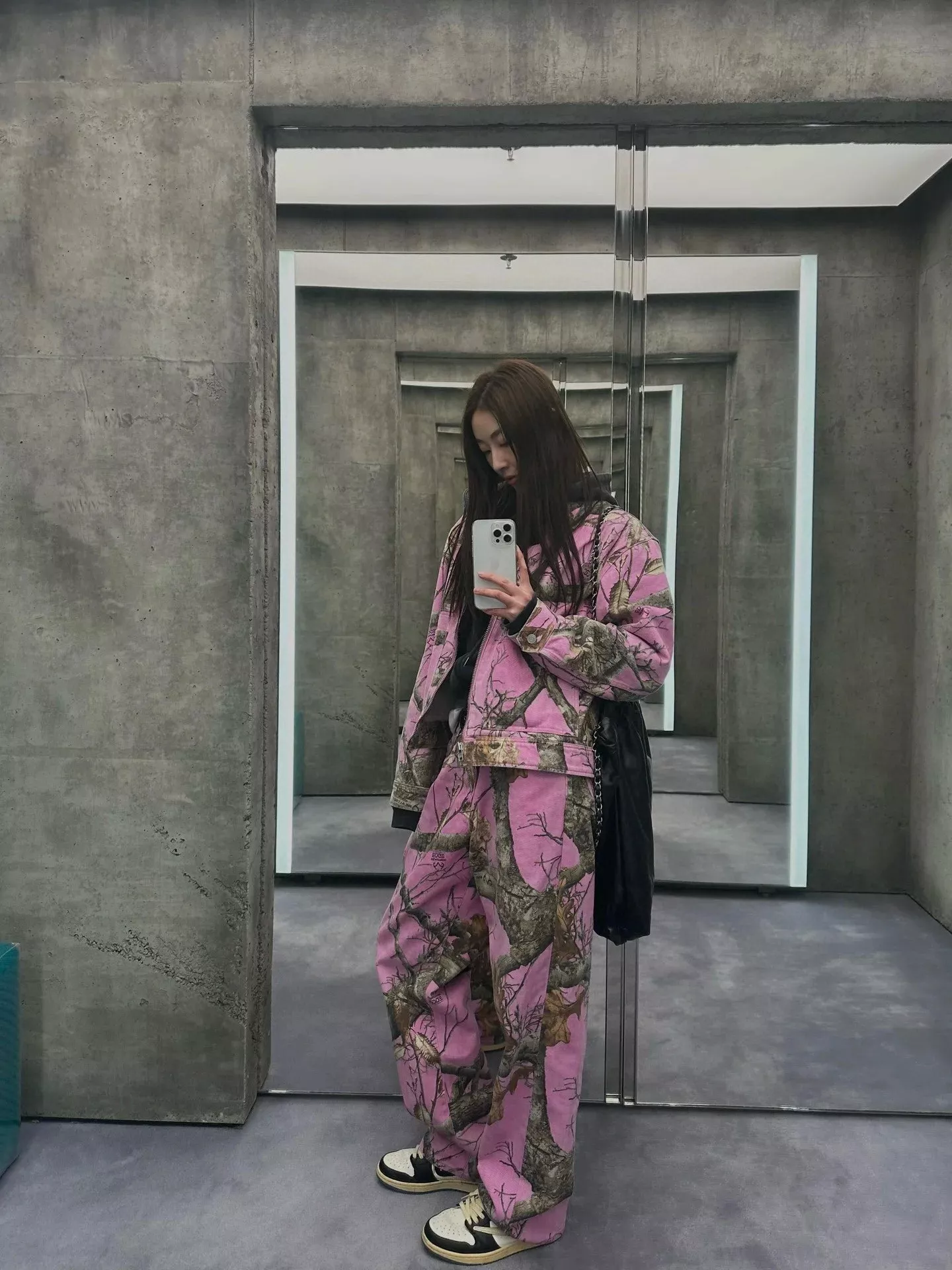 스투시 FW23 트리 브랜치 올오버 프린트 워크 집업 재킷 상세 이미지 20