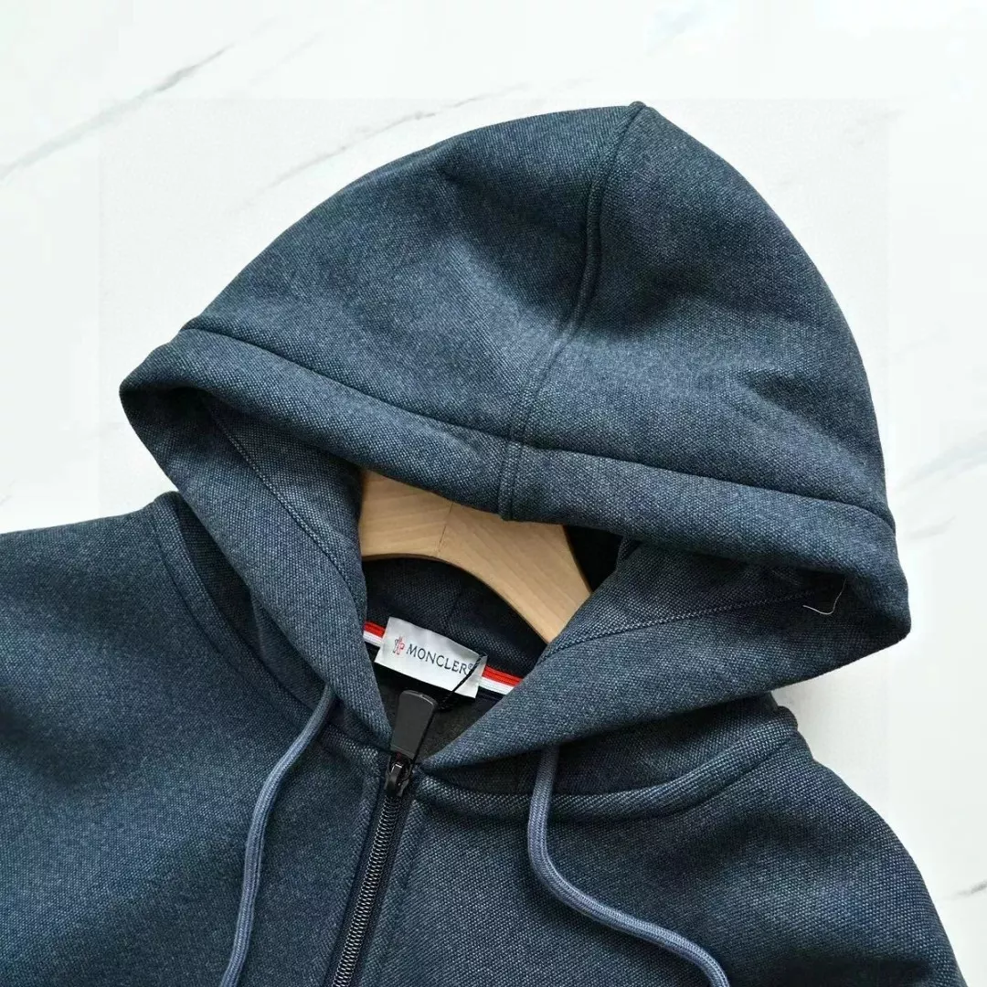 몽클레어 삼색 포인트 후드 기모 집업 재킷 상세 이미지 29