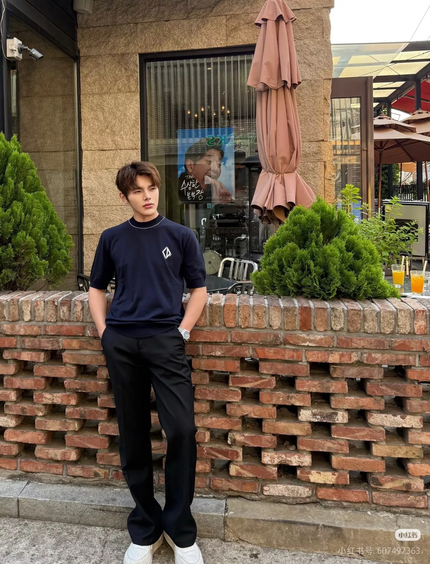 디올 다이아몬드 로고 자수 라운드 반팔 니트 상세 이미지 14