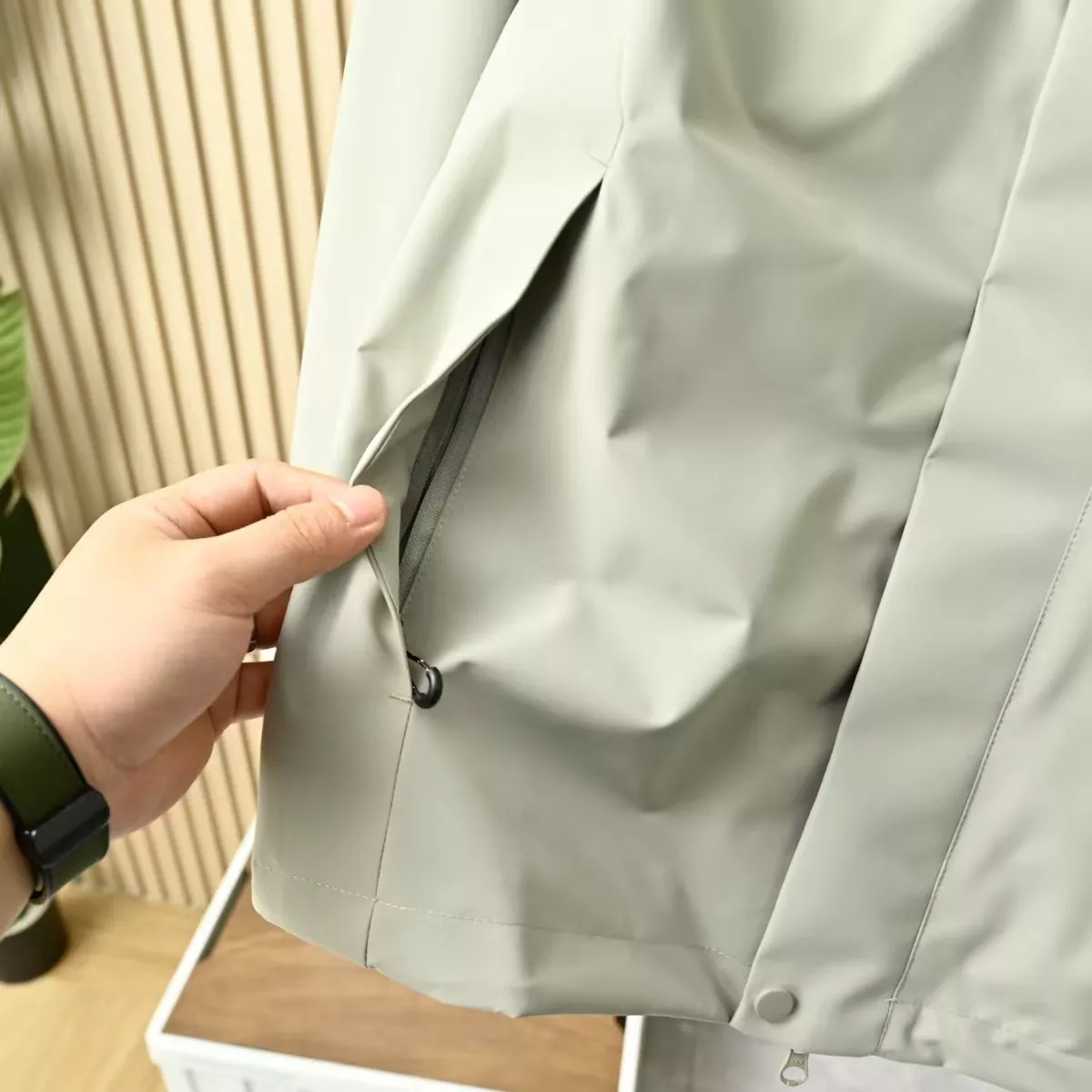 body_551525a6329d5439.webp