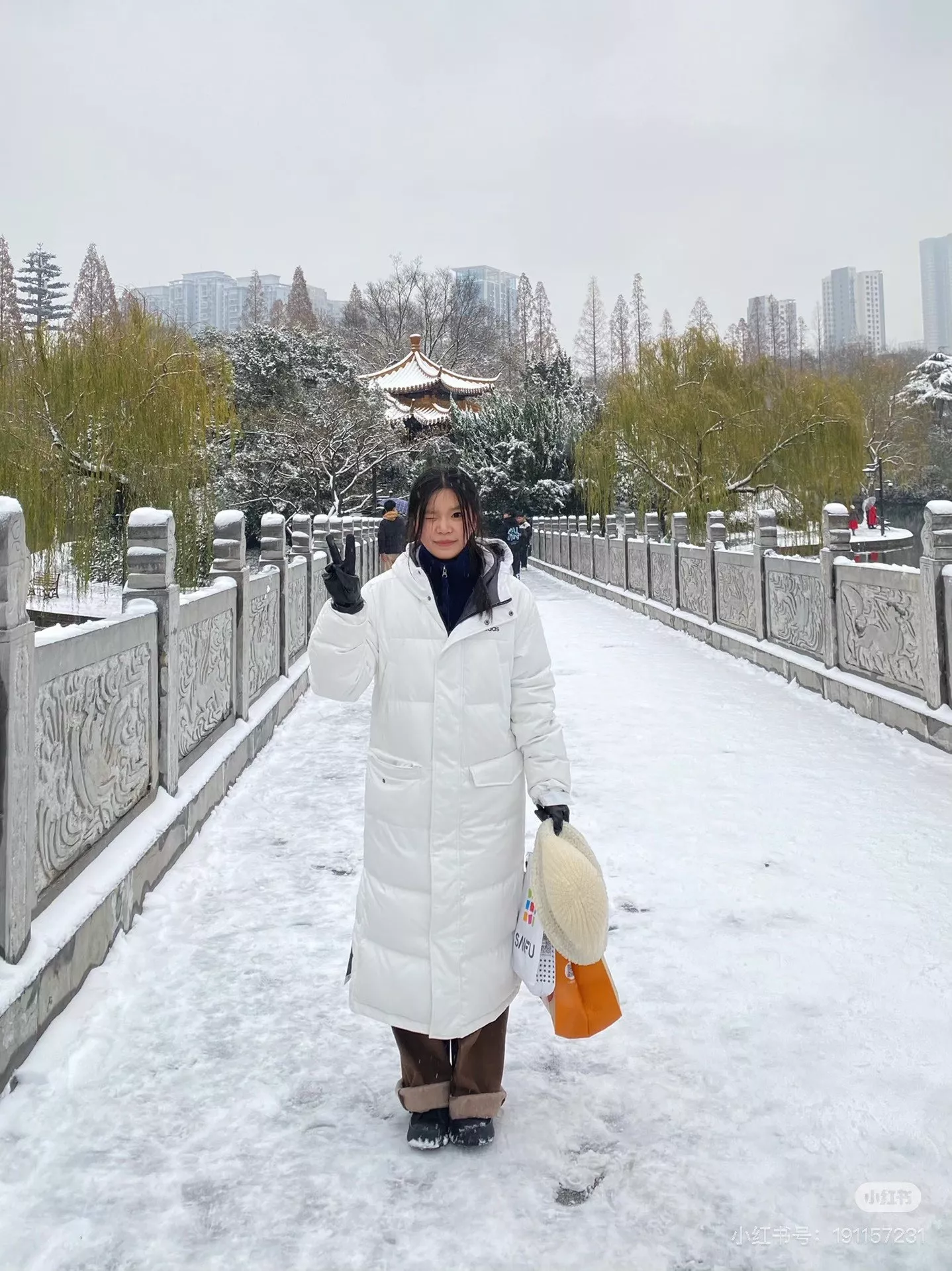 body_da4ec45163f5521e.webp