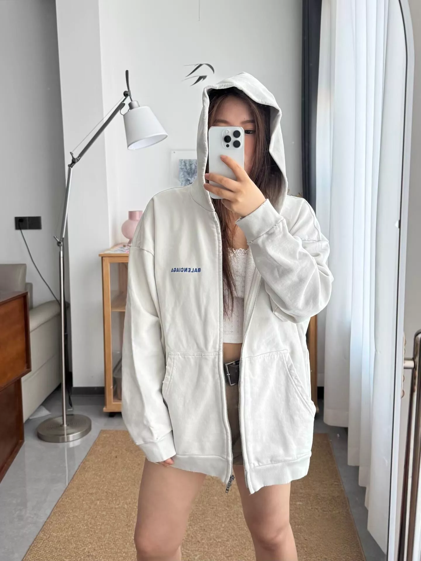 발렌시아가 BLCG 자수 로고 빈티지 워싱 집업 후드 상세 이미지 26