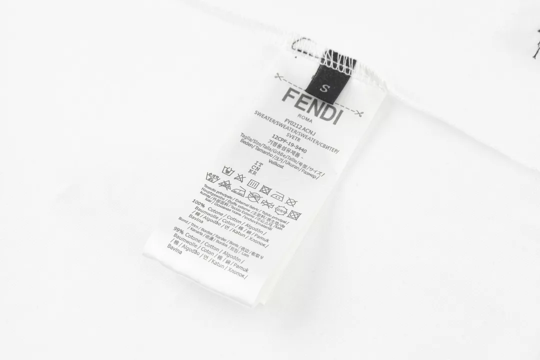 펜디 더블F 팔라듐 메탈 로고 라운드넥 반소매 티셔츠 상세 이미지 10