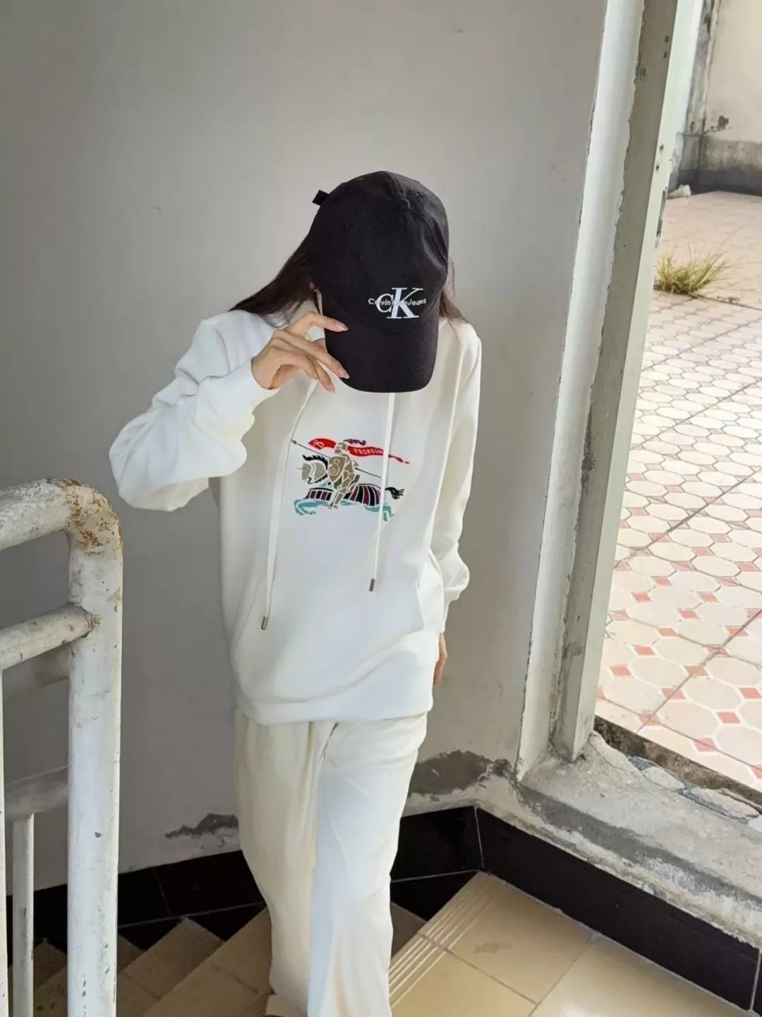 body_3cf57f1aaac7571f.webp