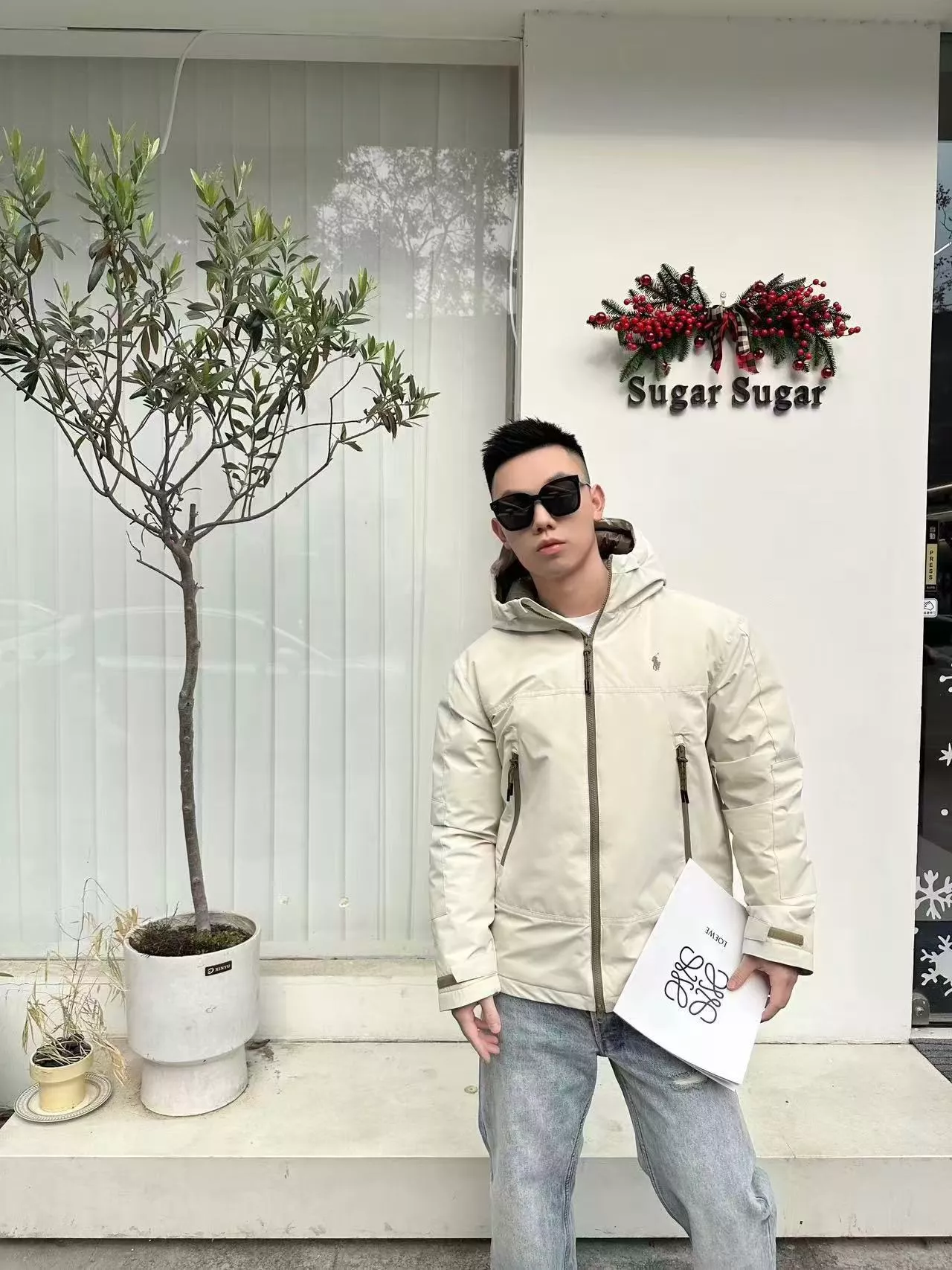 랄프로렌 자수 로고 후드 다운 재킷 상세 이미지 11