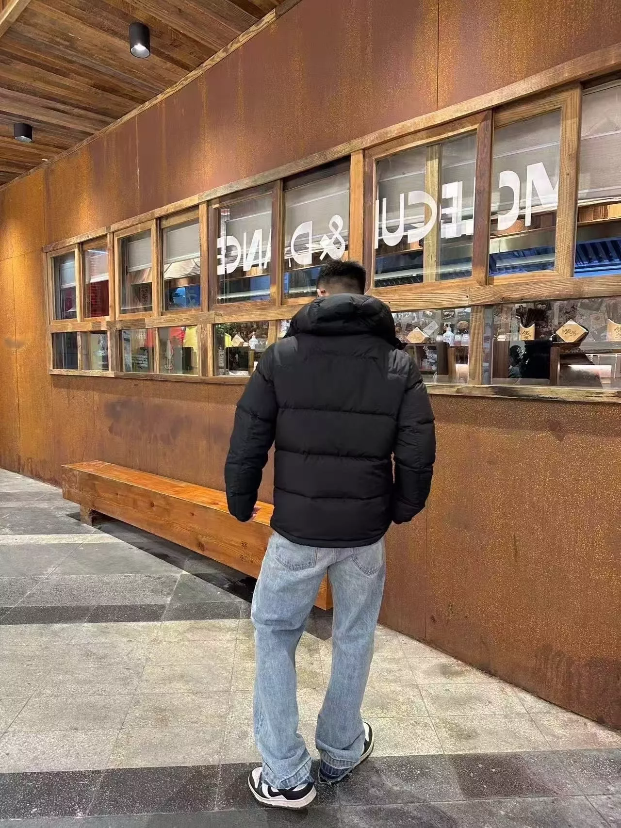 랄프로렌 클래식 포니 로고 자수 후드 다운 재킷 상세 이미지 12