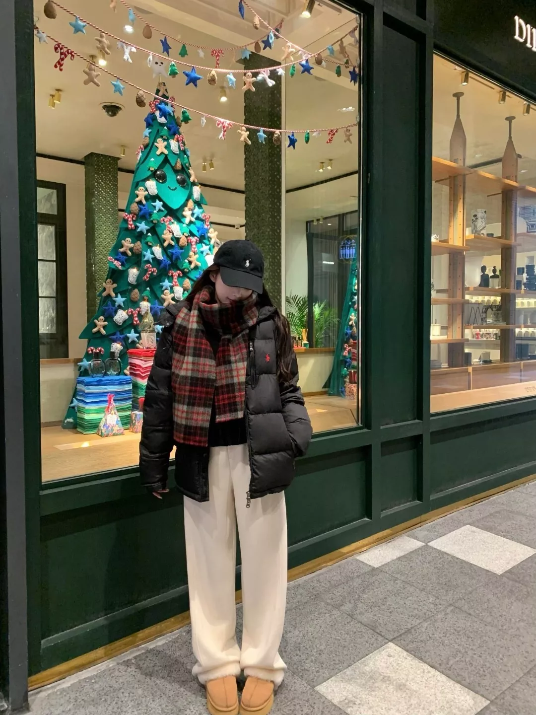 랄프로렌 클래식 포니 로고 자수 후드 다운 재킷 상세 이미지 18