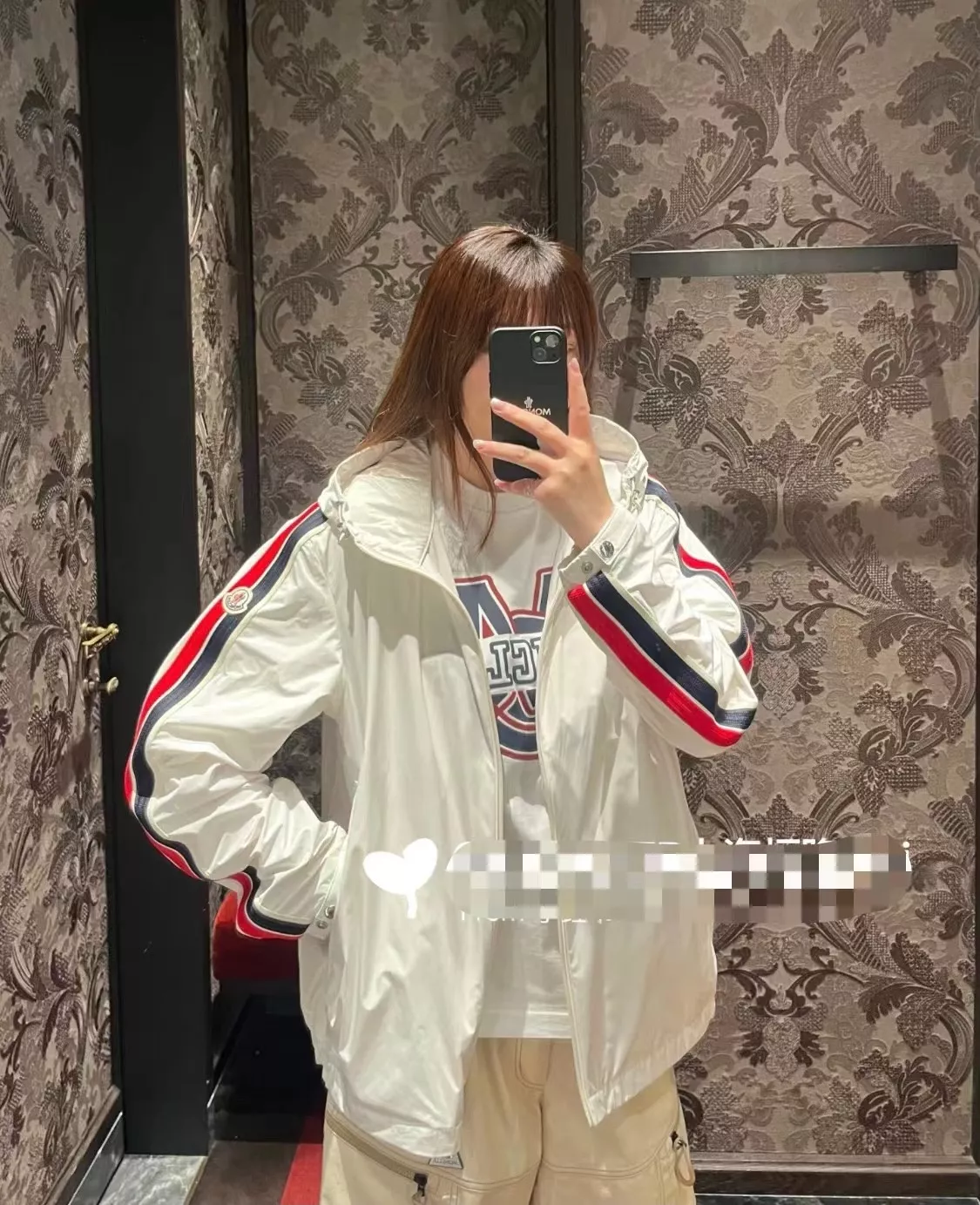 몽클레어 25FW 로고 테이프 나일론 윈드브레이커 후드 재킷 상세 이미지 11