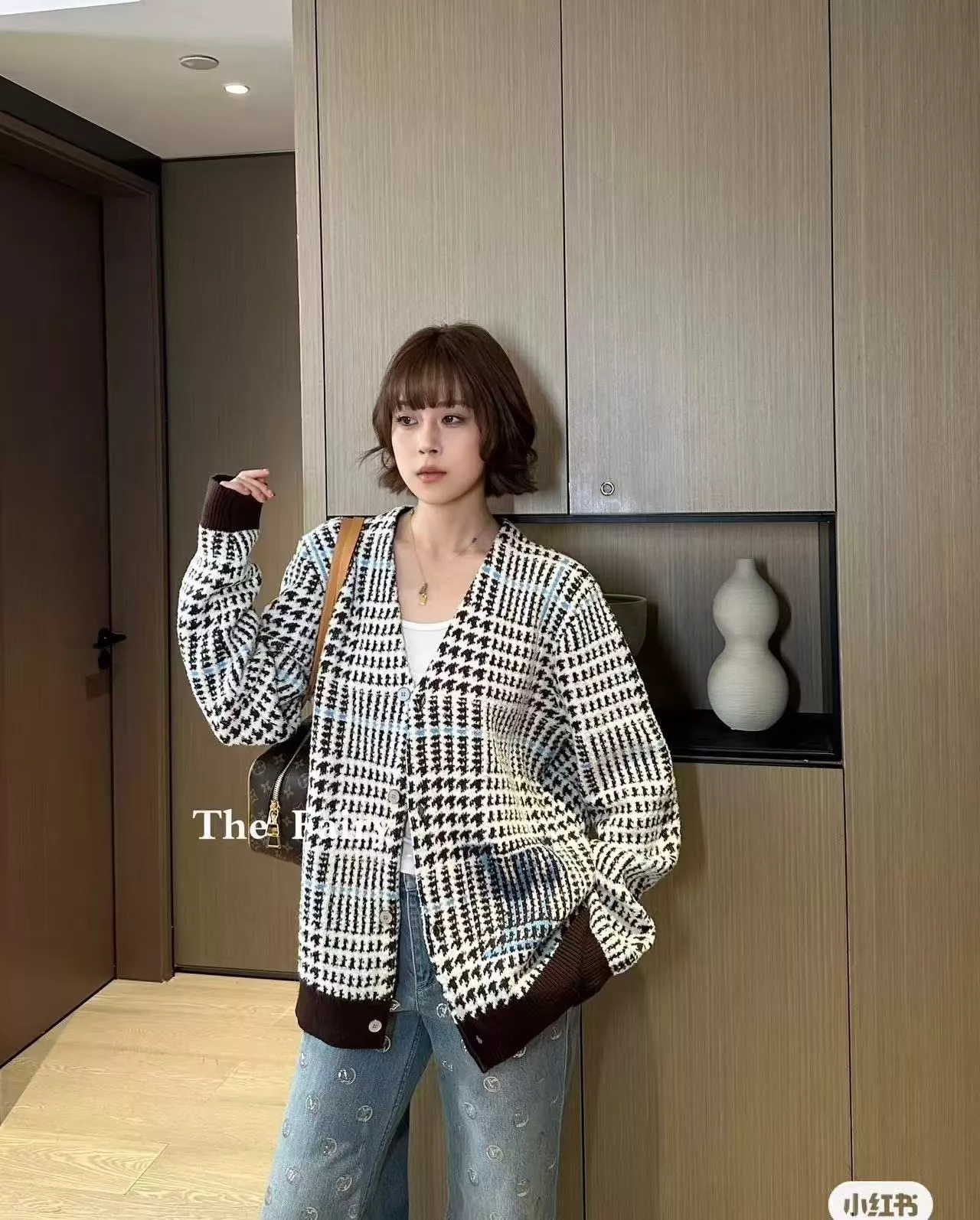 루이비통 25FW 글렌 플래드 자카드 V넥 니트 가디건 상세 이미지 13