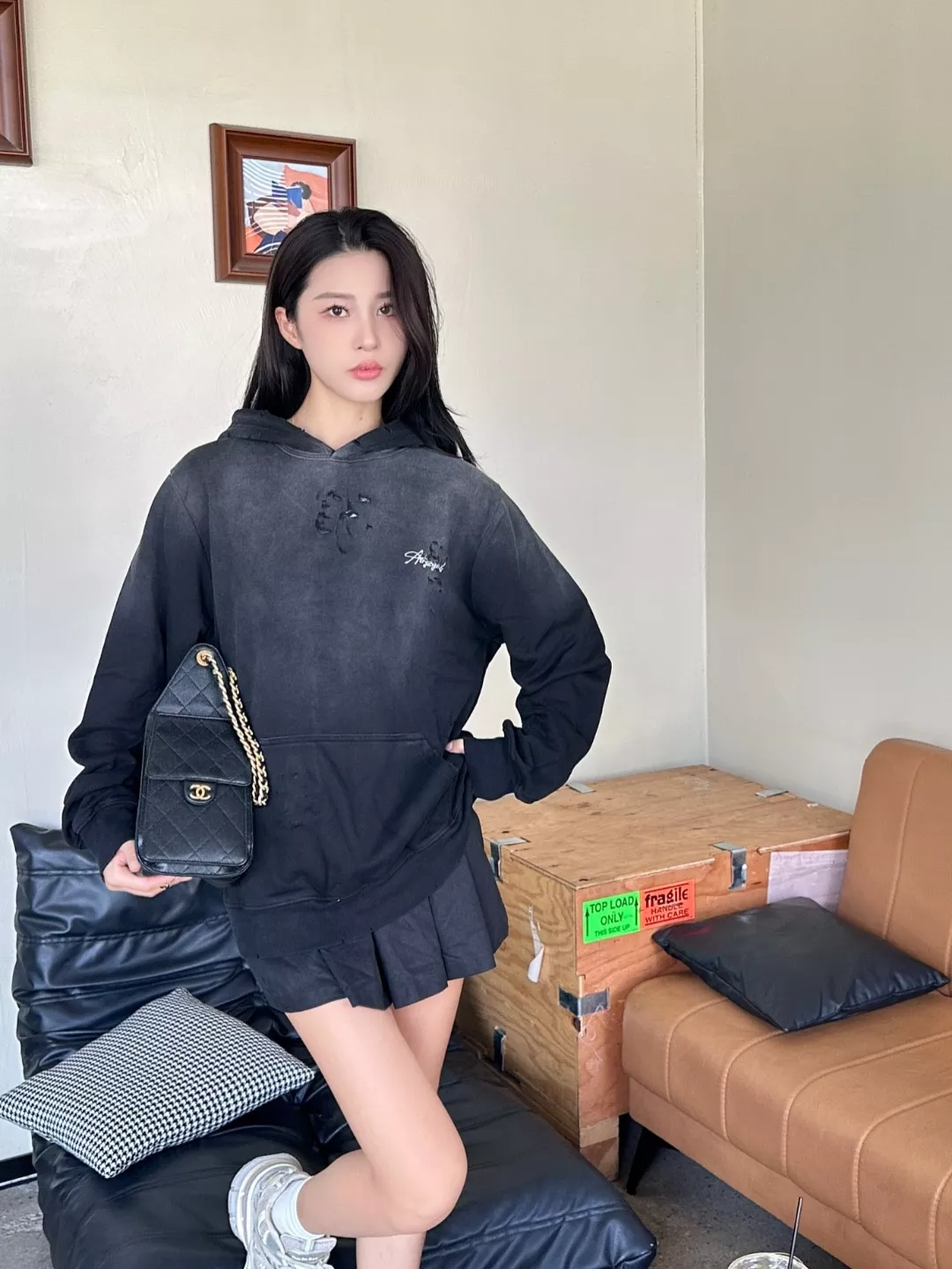 루이비통 25FW 백 플라워 자수 워싱 디스트로이드 후드 상세 이미지 11