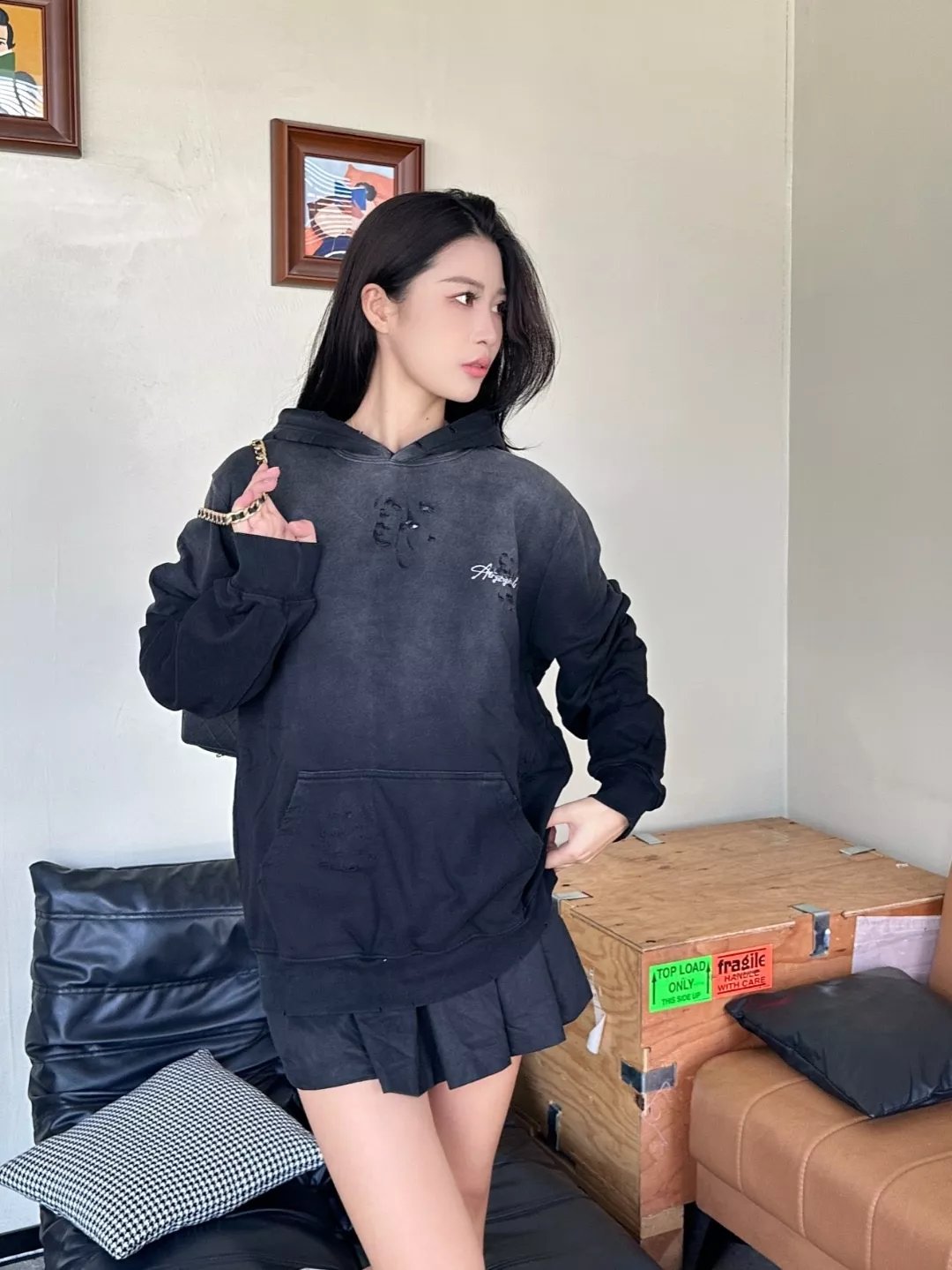 루이비통 25FW 백 플라워 자수 워싱 디스트로이드 후드 상세 이미지 13