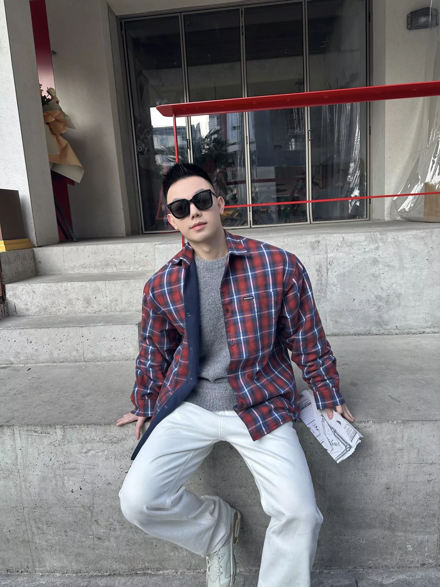 발렌시아가 24FW 체크 더블레이어 리버시블 셔츠 아우터 상세 이미지 15
