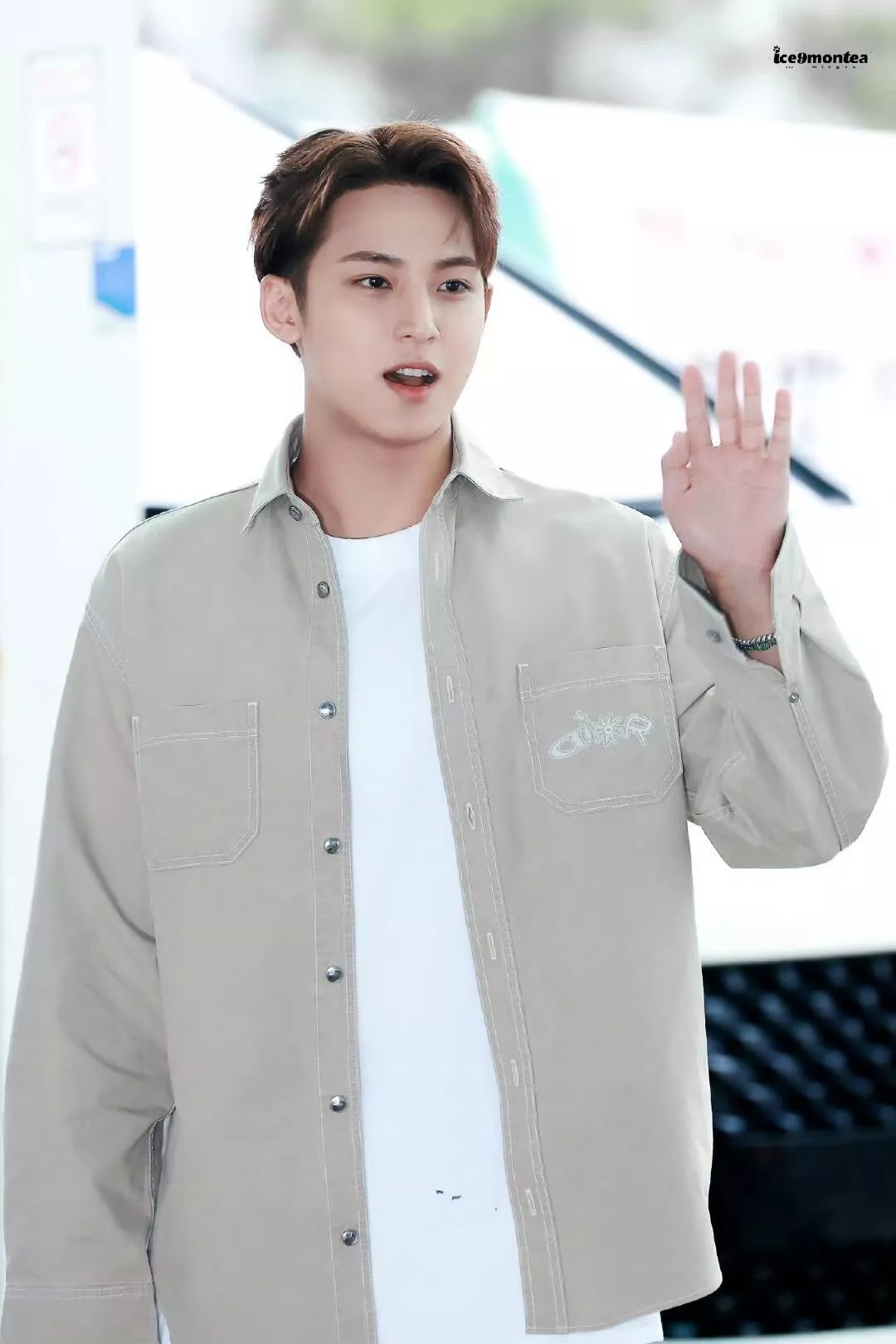 디올 25FW 연명 자수 로고 캔버스 셔츠 아우터 상세 이미지 15
