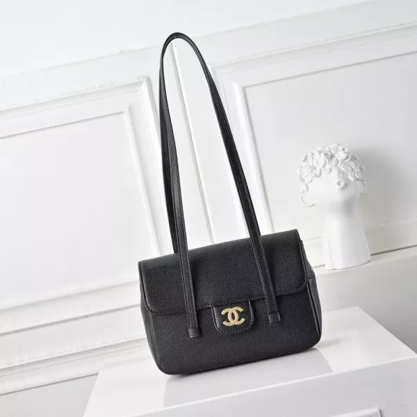 샤넬 클래식 플랩 겨드랑이 숄더백