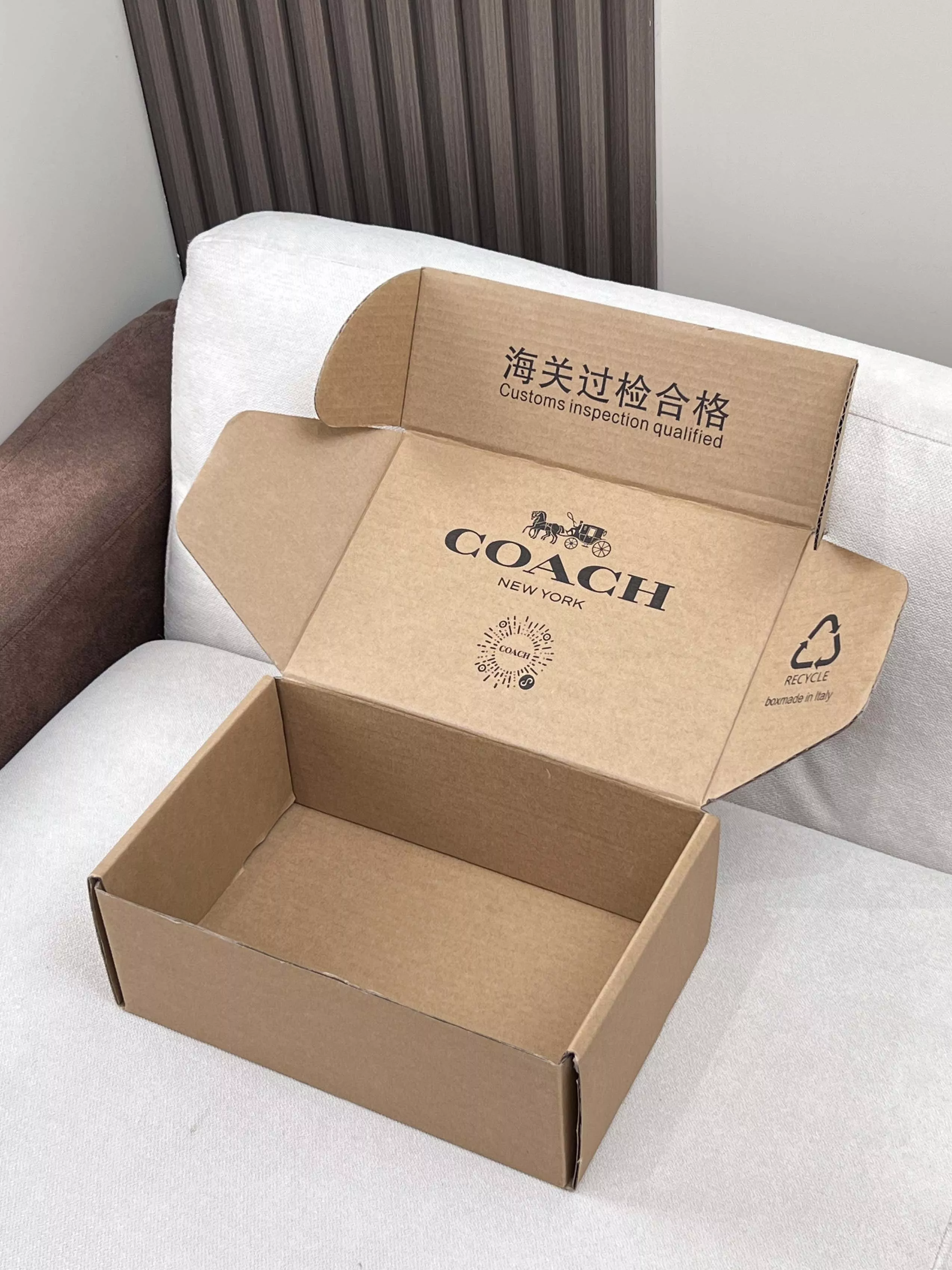 코치 카일리 23 피넛백 상세 이미지 8