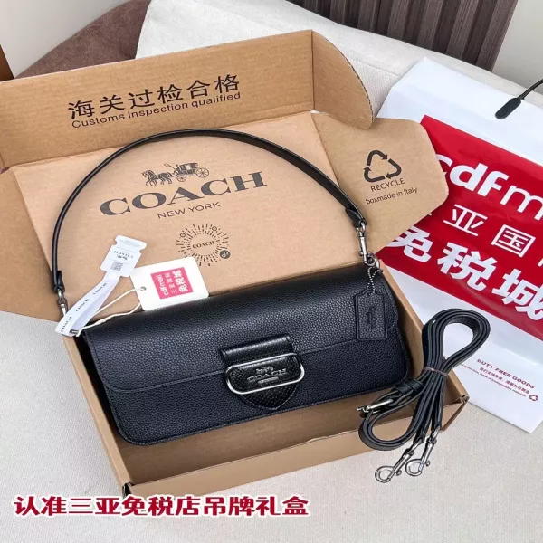 코치 로고 버클 가죽 숄더백