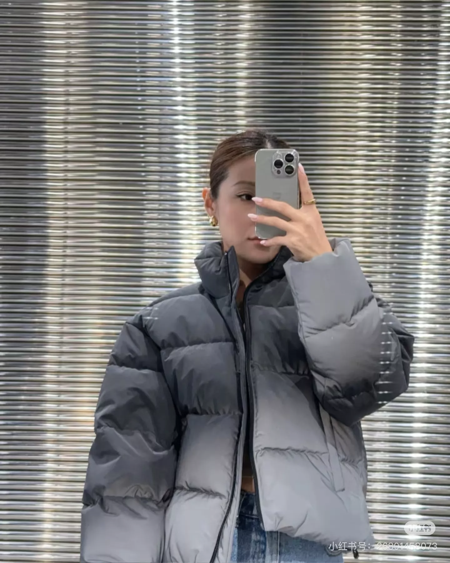 알렉산더왕 그라데이션 리플렉티브 숏 다운 재킷 상세 이미지 46
