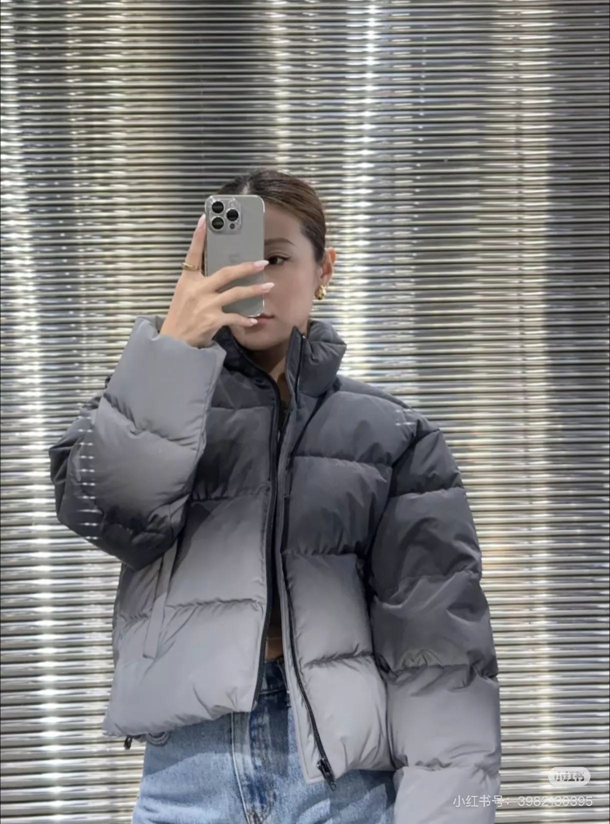 알렉산더왕 그라데이션 리플렉티브 숏 다운 재킷 상세 이미지 47