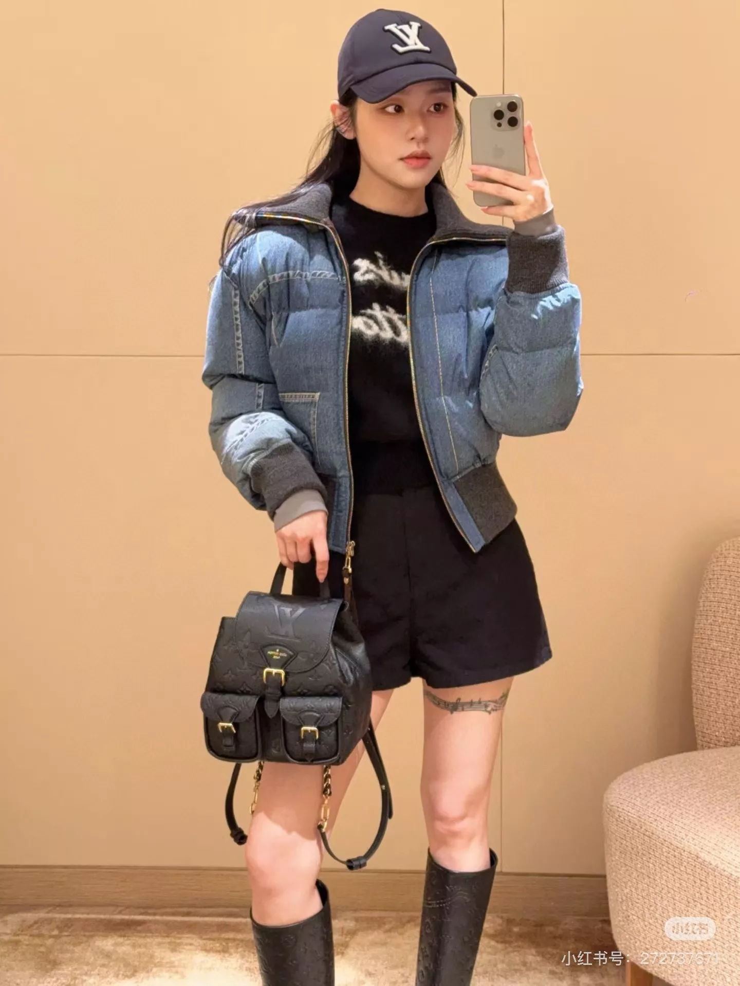 루이비통 데님 패치워크 하이넥 쇼트 다운 재킷 상세 이미지 17