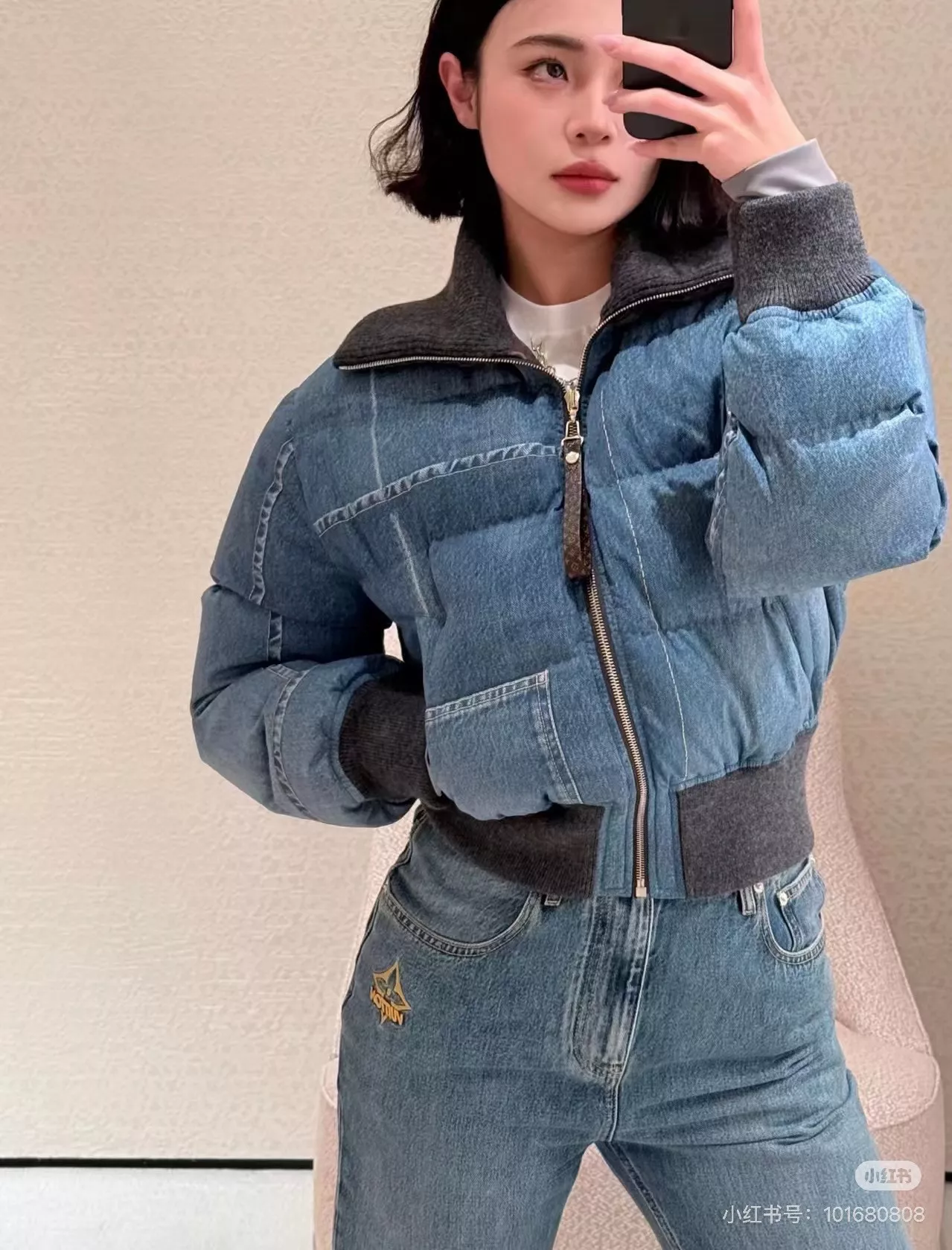루이비통 데님 패치워크 하이넥 쇼트 다운 재킷 상세 이미지 21