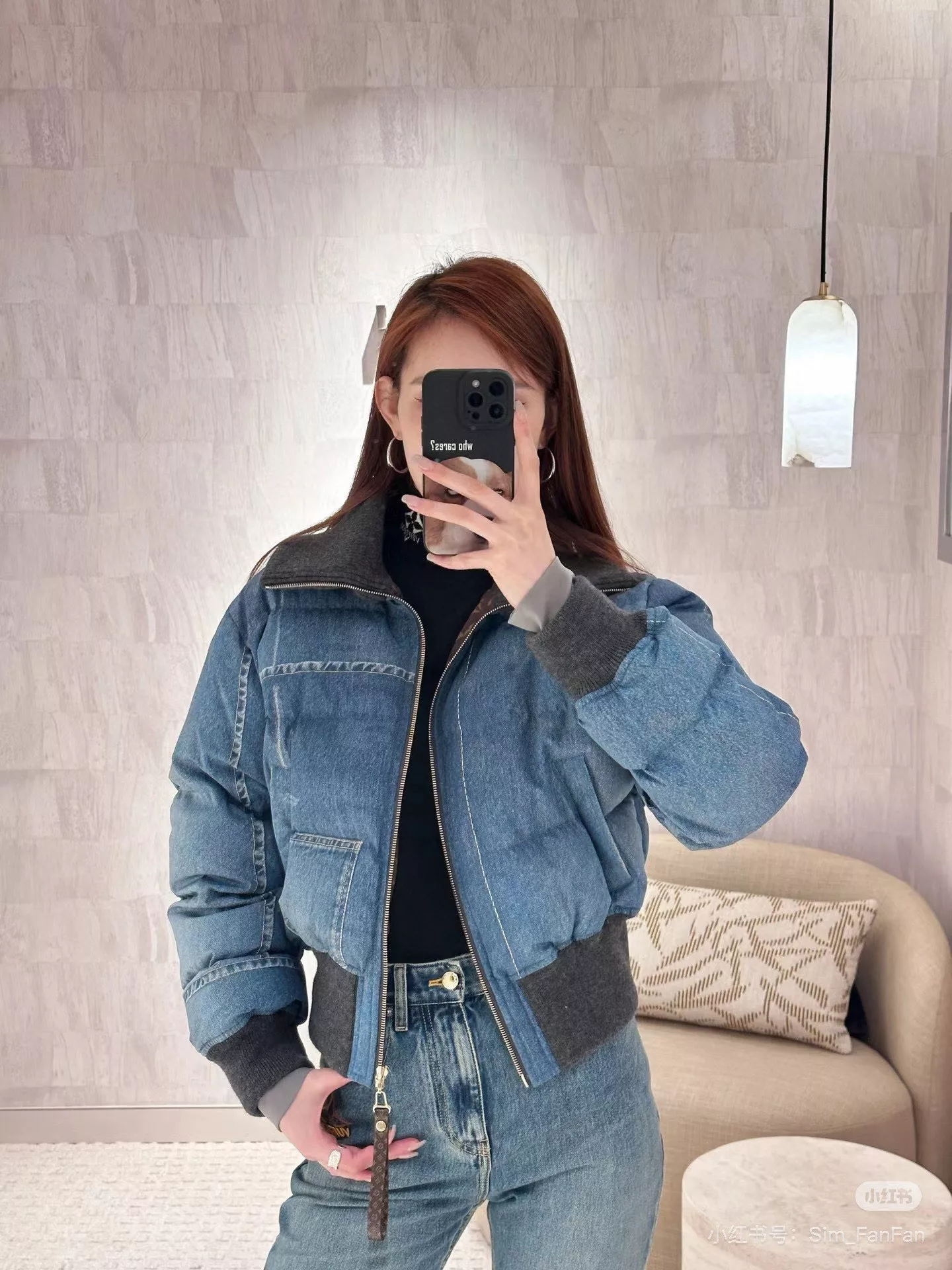 루이비통 데님 패치워크 하이넥 쇼트 다운 재킷 상세 이미지 22