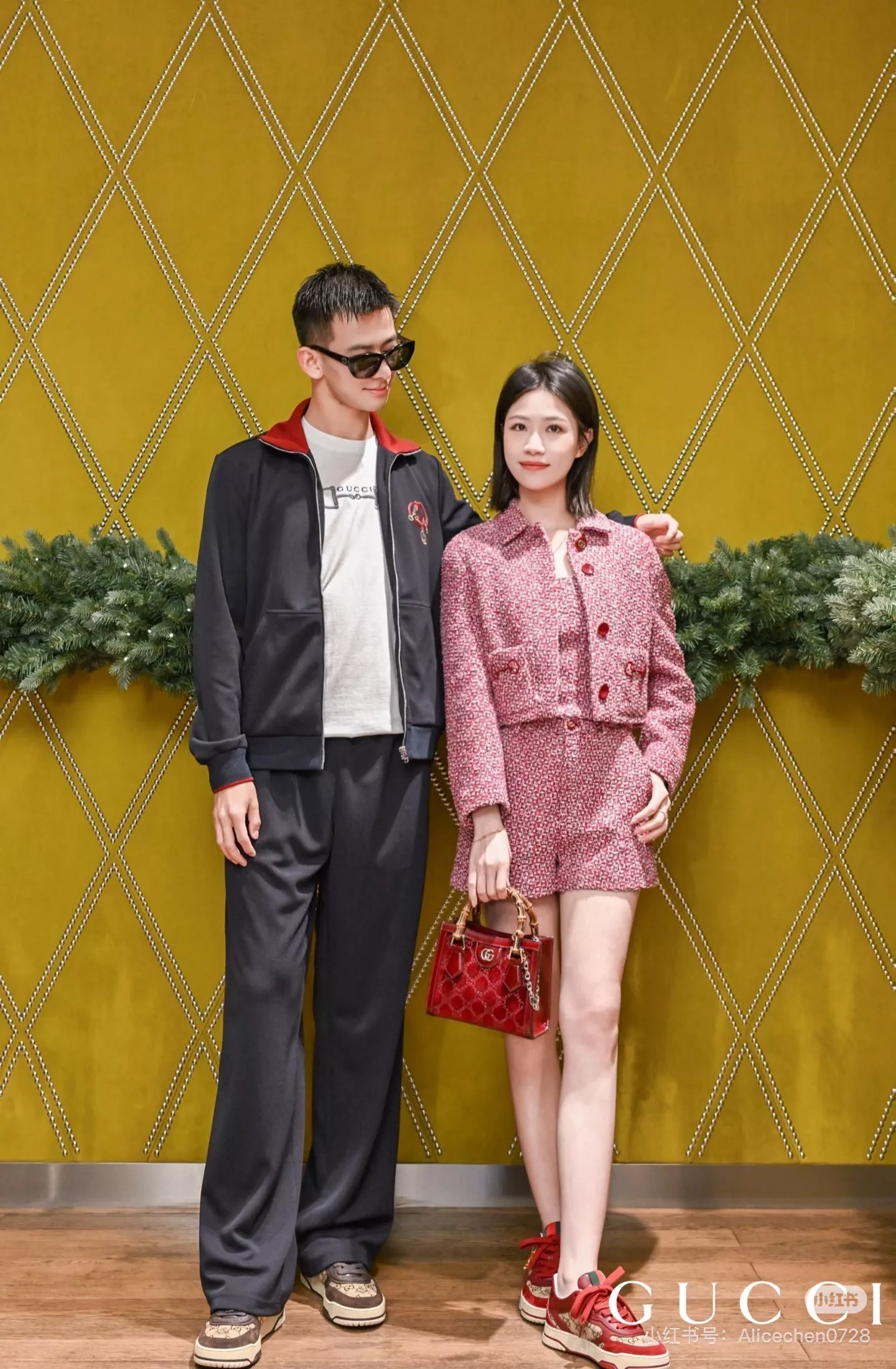 구찌 26SS 베리 레드 믹스 트위드 쇼츠 세트 상세 이미지 14